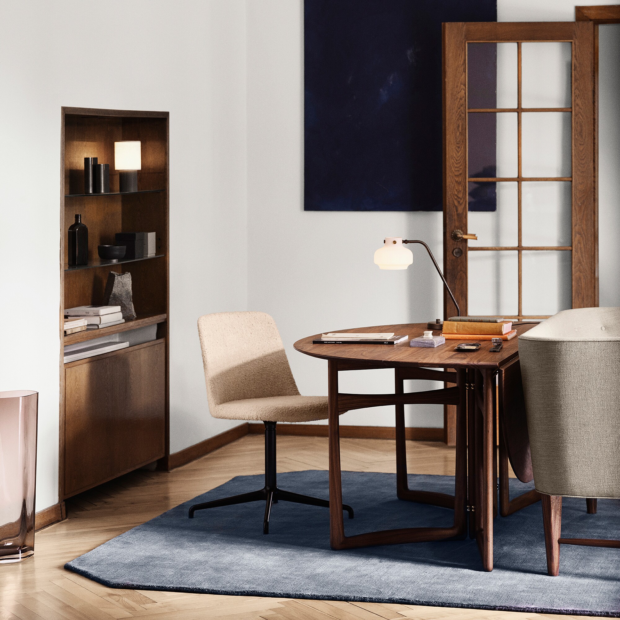 Manhattan SC52 LED Table Lamp with Battery