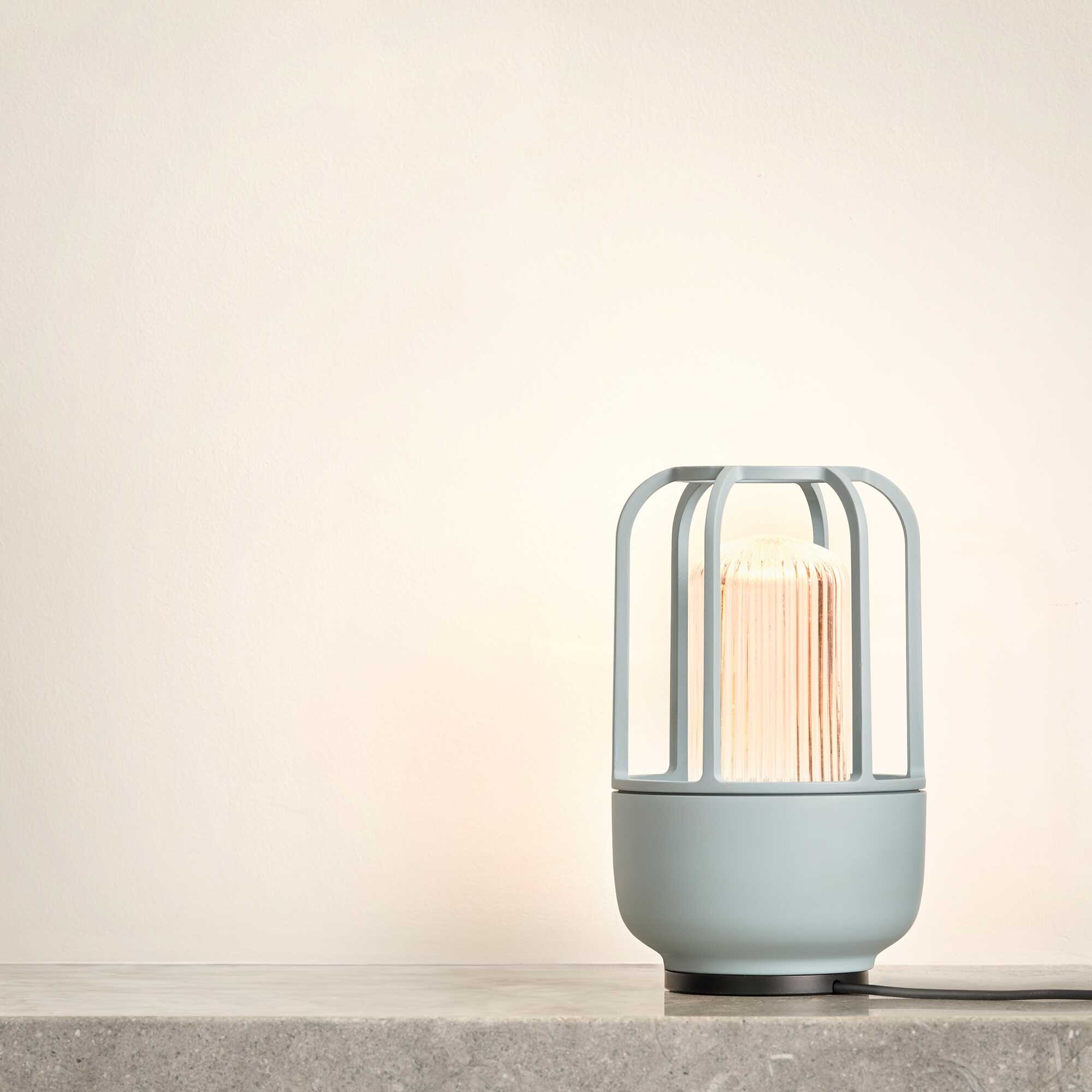 Light No1 LED Solar Table Lamp with Battery