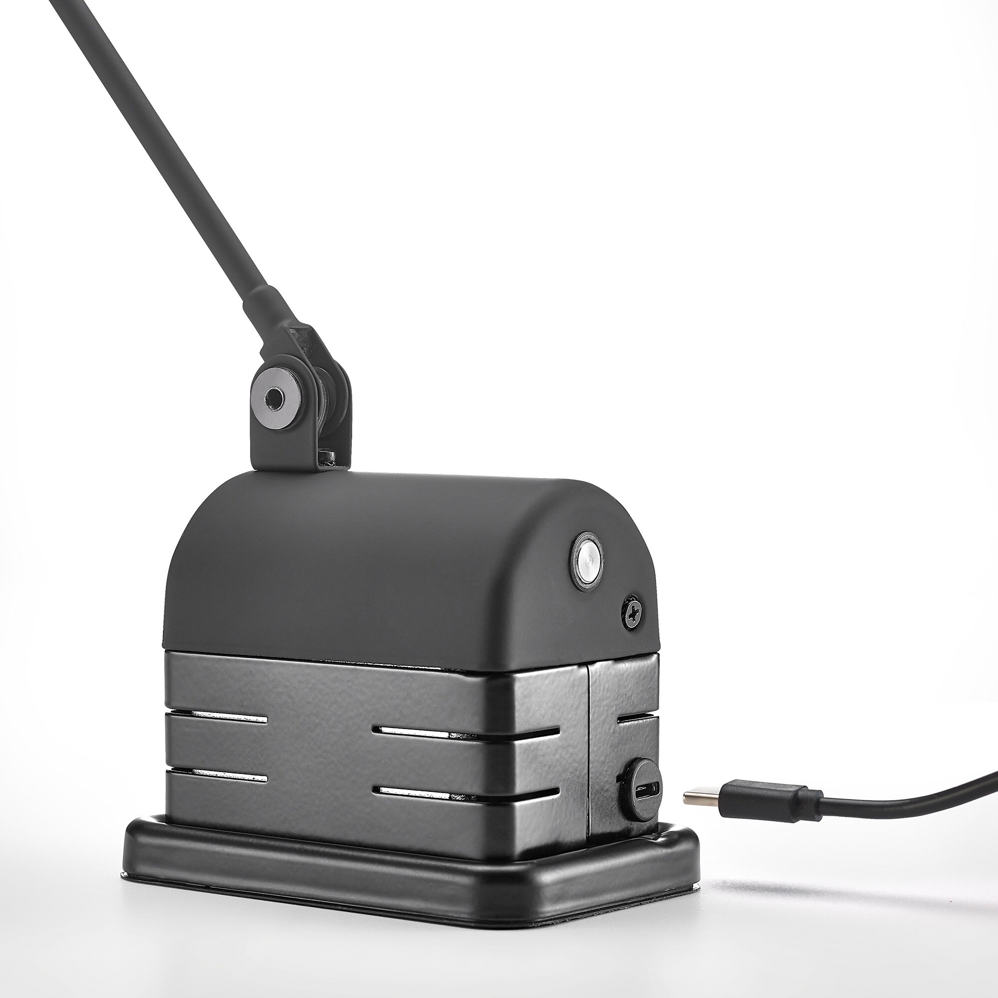 Daphinette Portatile LED Table Lamp with Battery