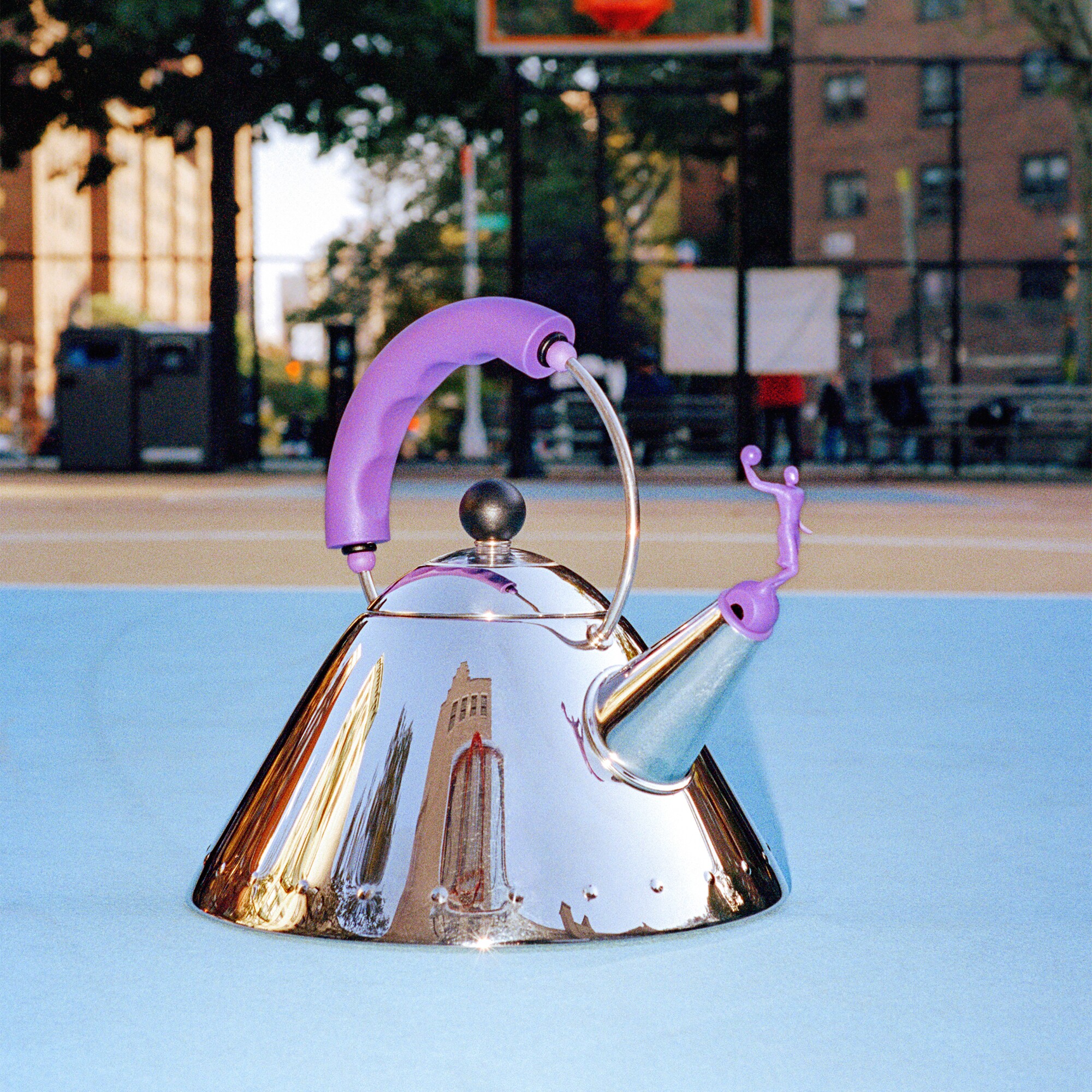 Limited Edition Virgil Abloh 9093 Kettle with Magnetic Base