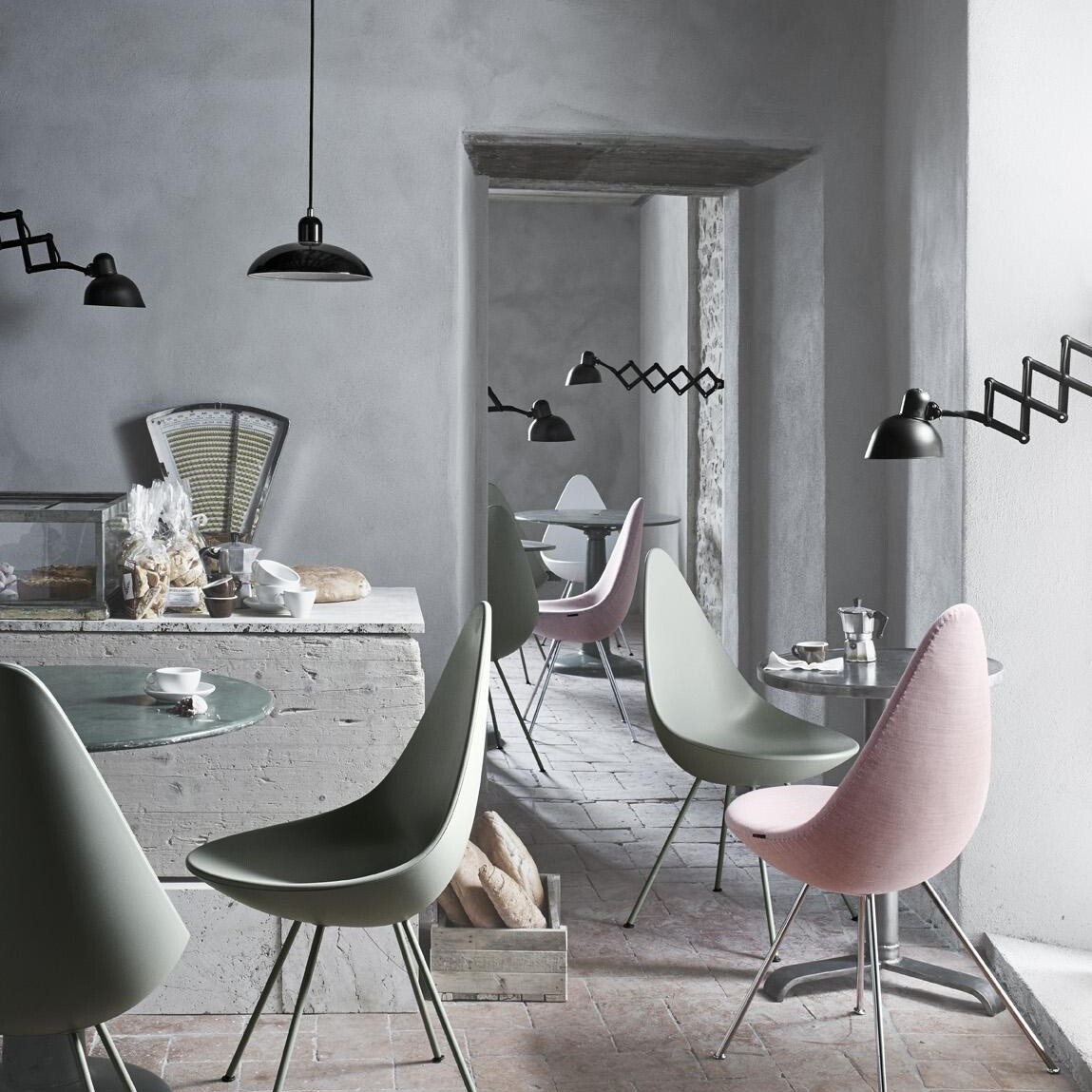 Kaiser Idell ™ 6718-W Wall Lamp