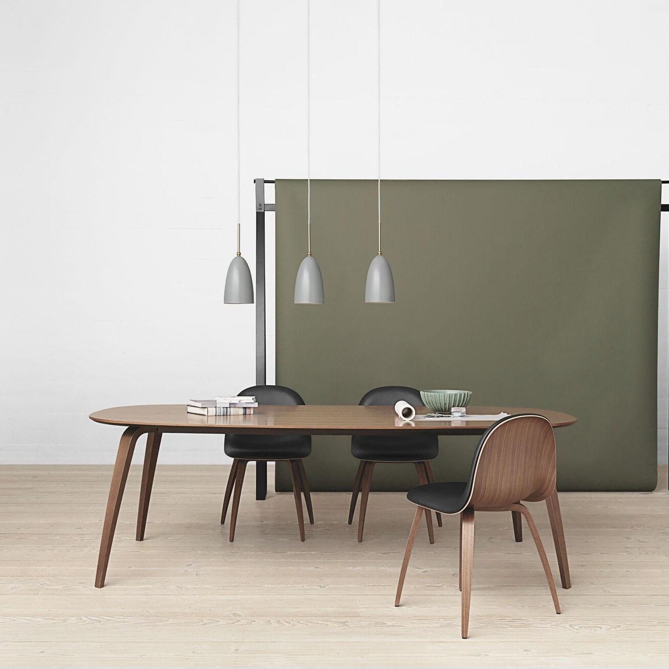 Gräshoppa Suspension Lamp