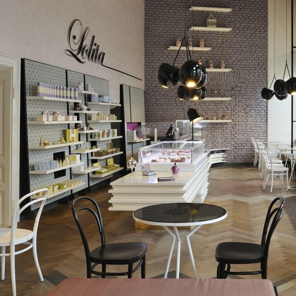 214 M Chair with Moulded Seat