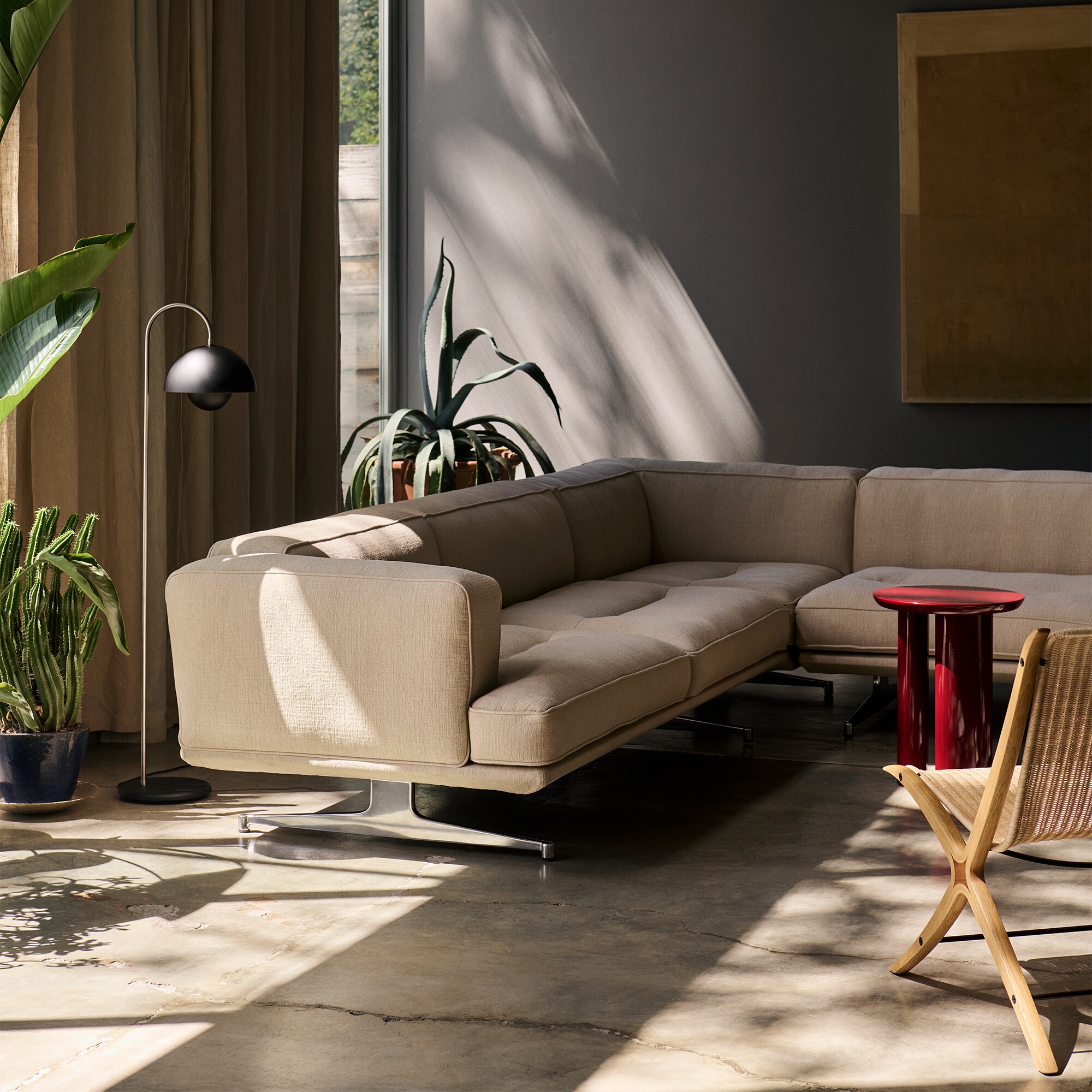 Flowerpot VP12 Floor Lamp