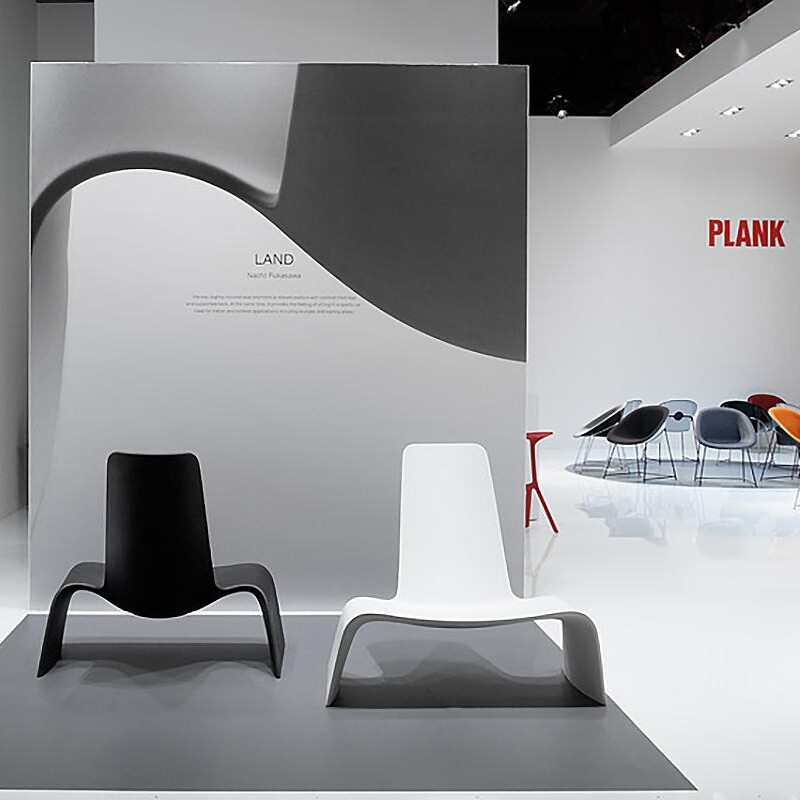 Land Outdoor Lounge Chair