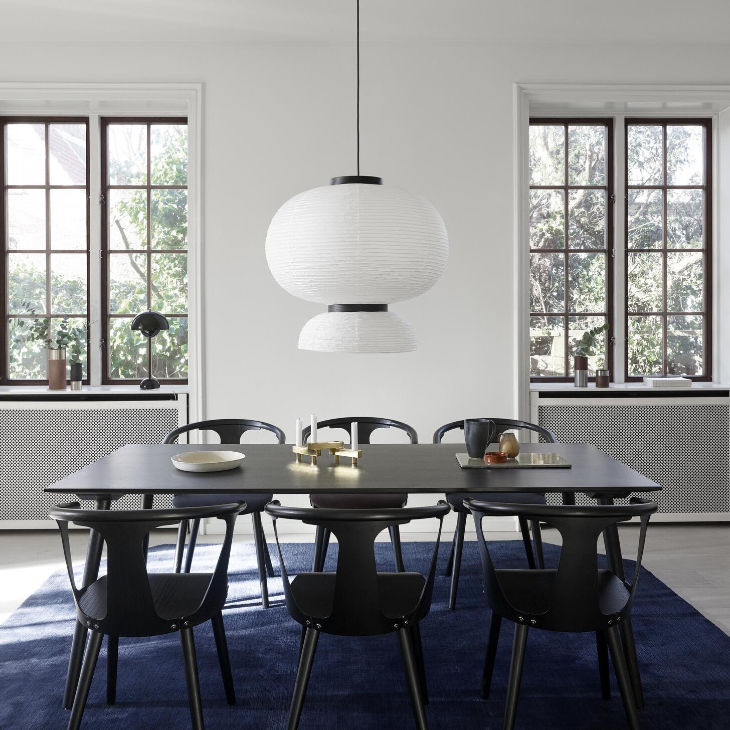 In Between SK5 Dining Table