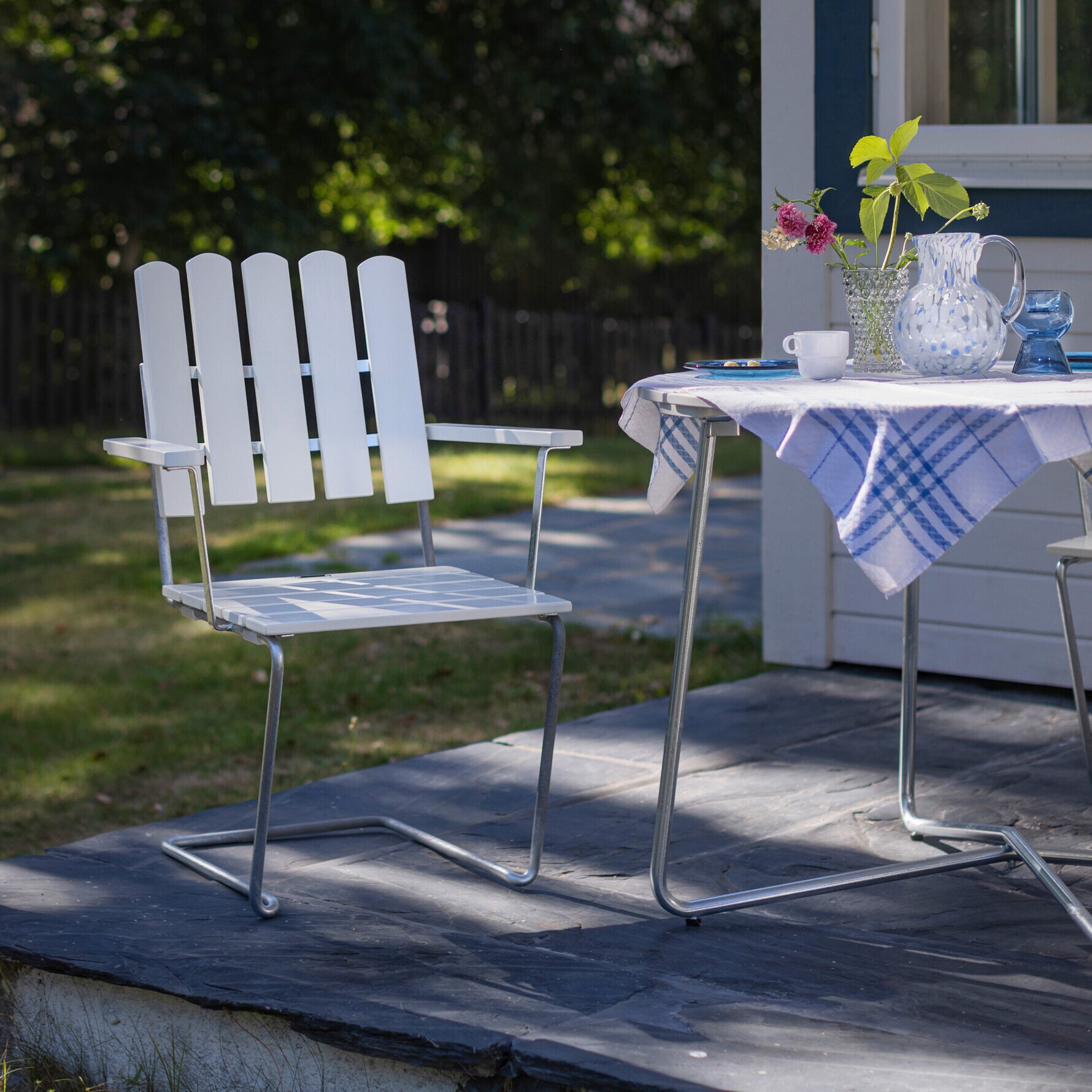A2 Garden Armchair Oak