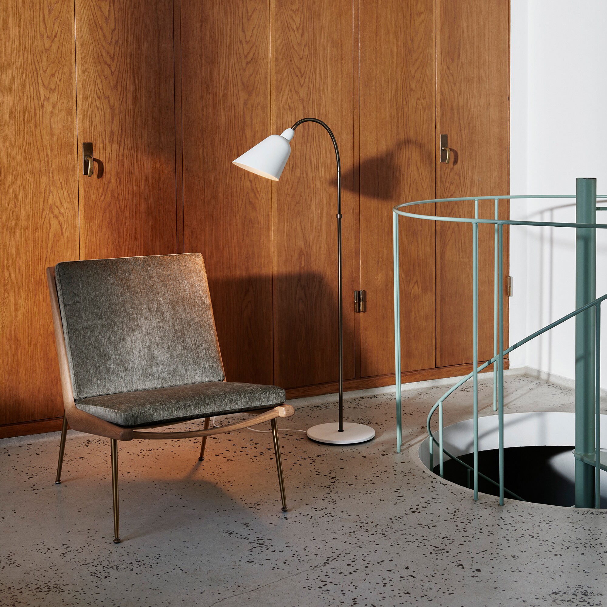 Anniversary Edition Bellevue AJ7 Floor Lamp