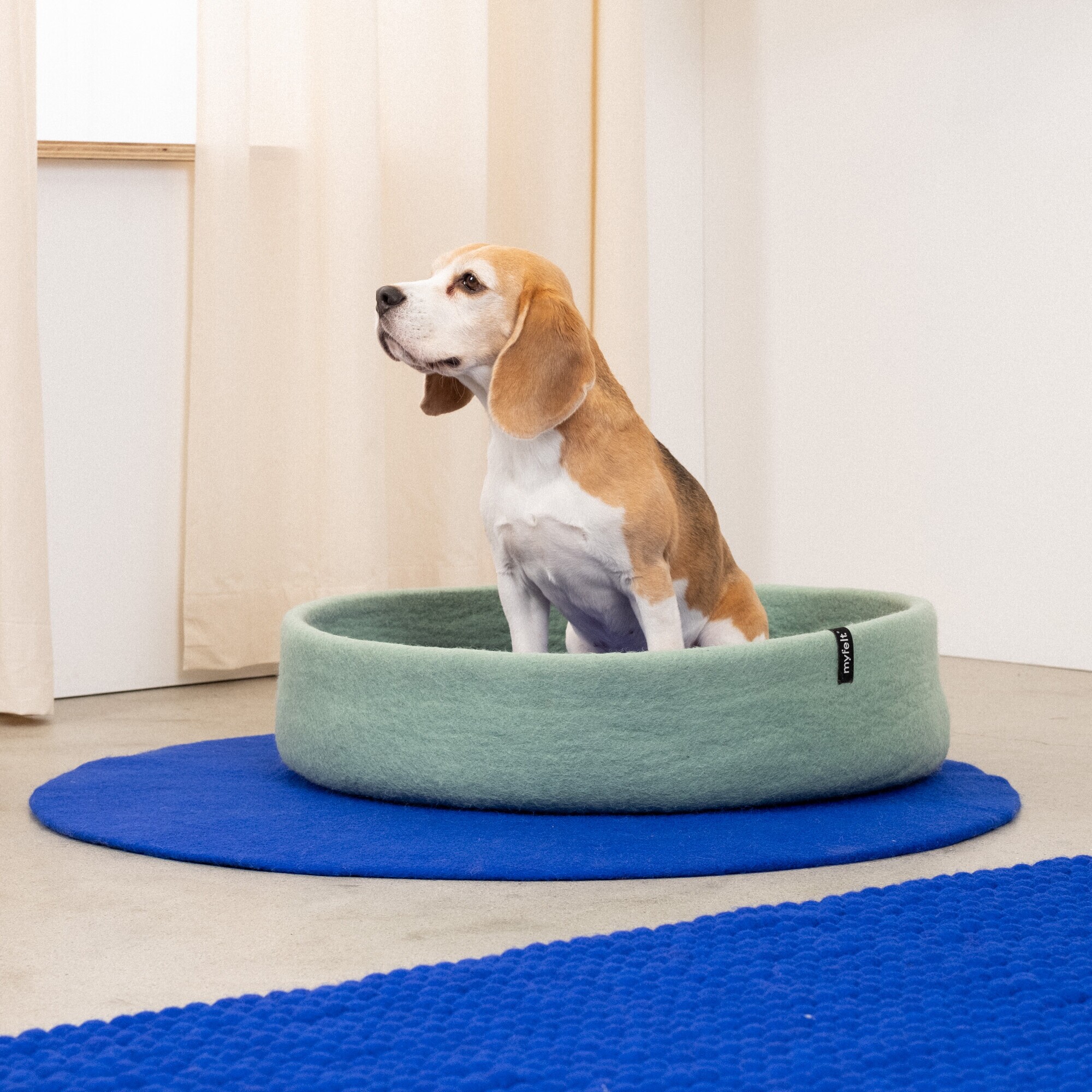 Fine Dog Basket Ø 60cm