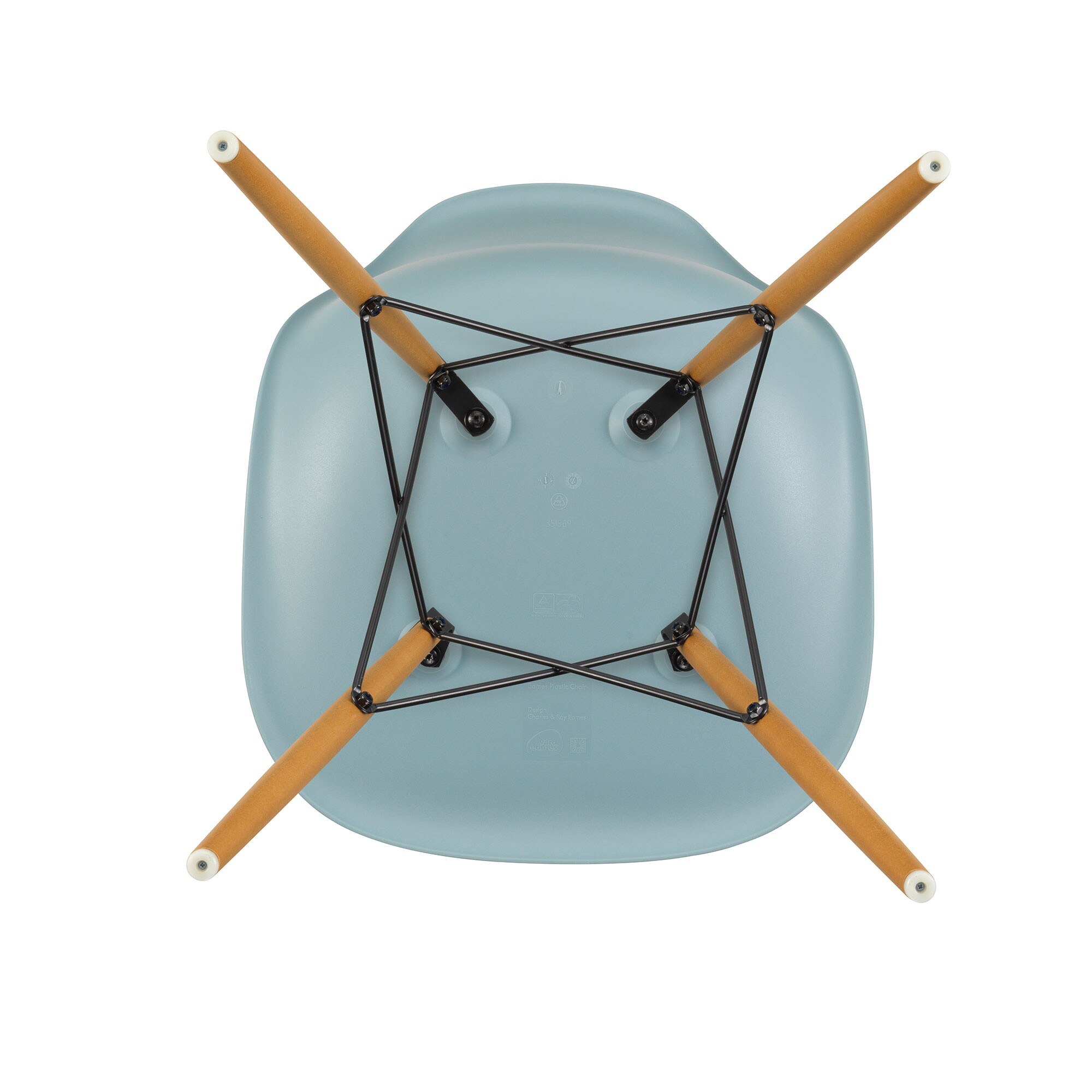 Eames Plastic Side Chair DSW RE Golden Maple