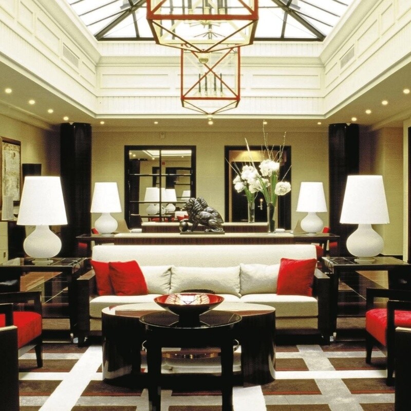 Fontana Large Table Lamp