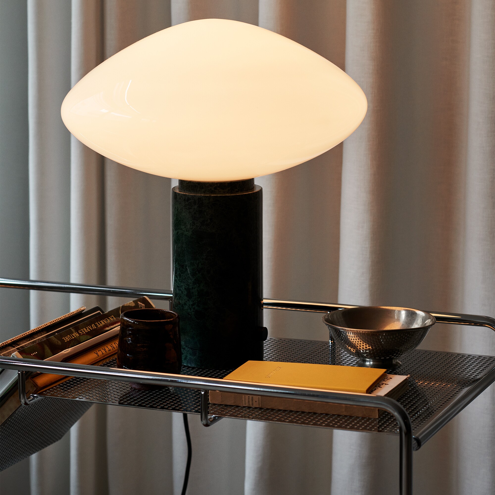 Mist AP17 Table Lamp