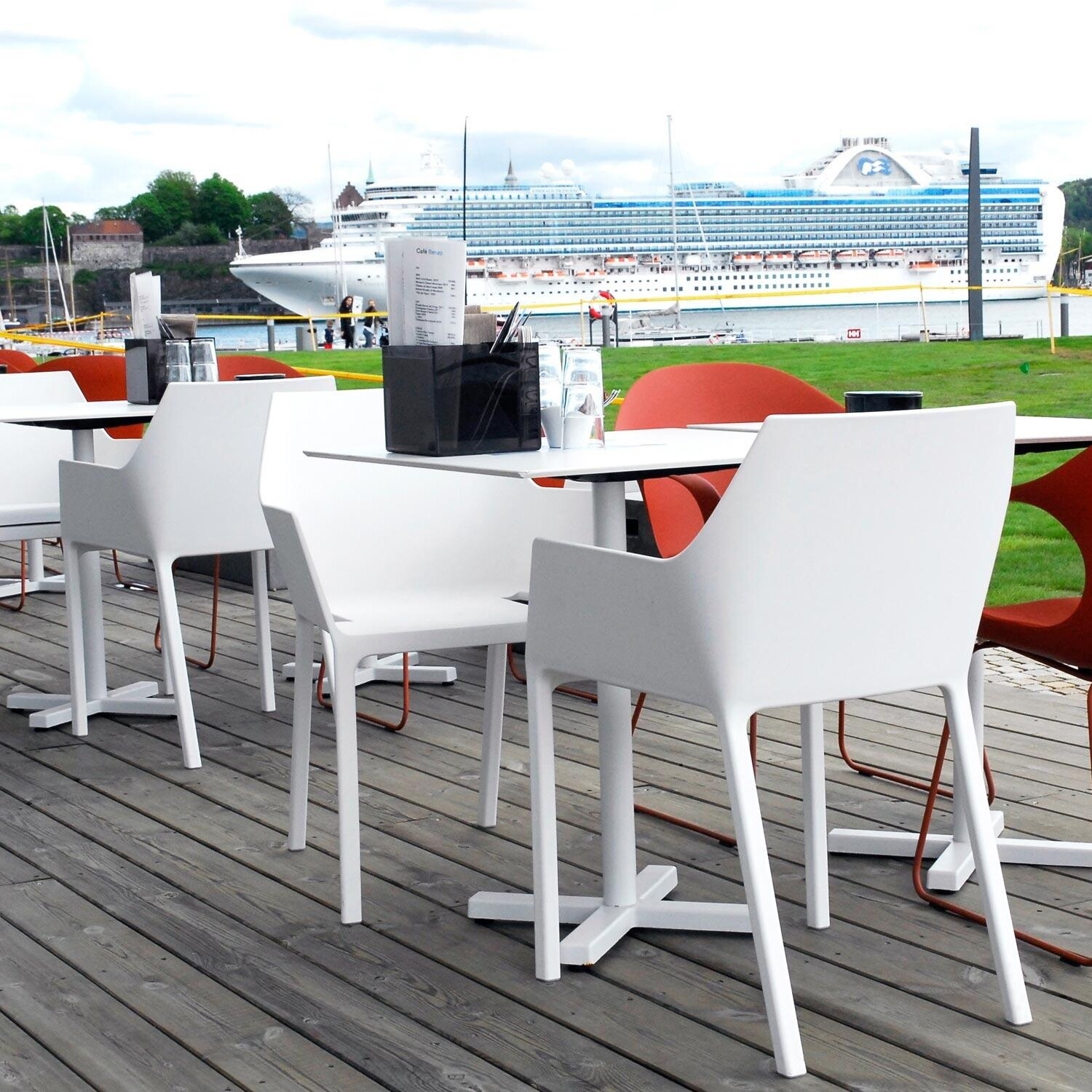 Kristalia Mem Armchair