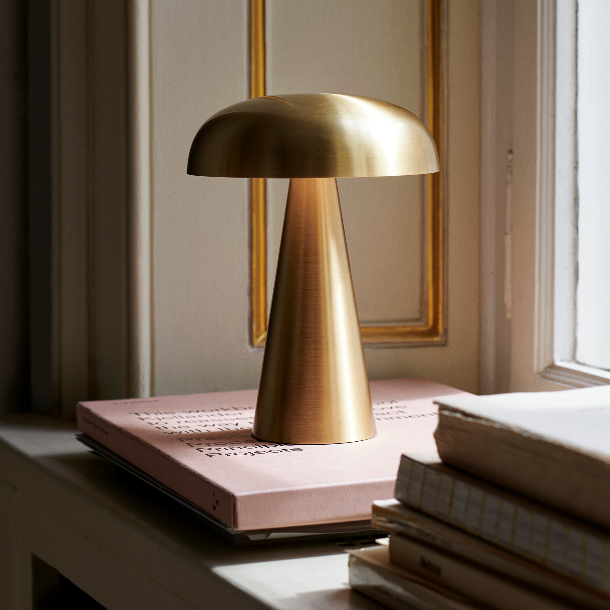 Como SC53 LED Table Lamp with Battery