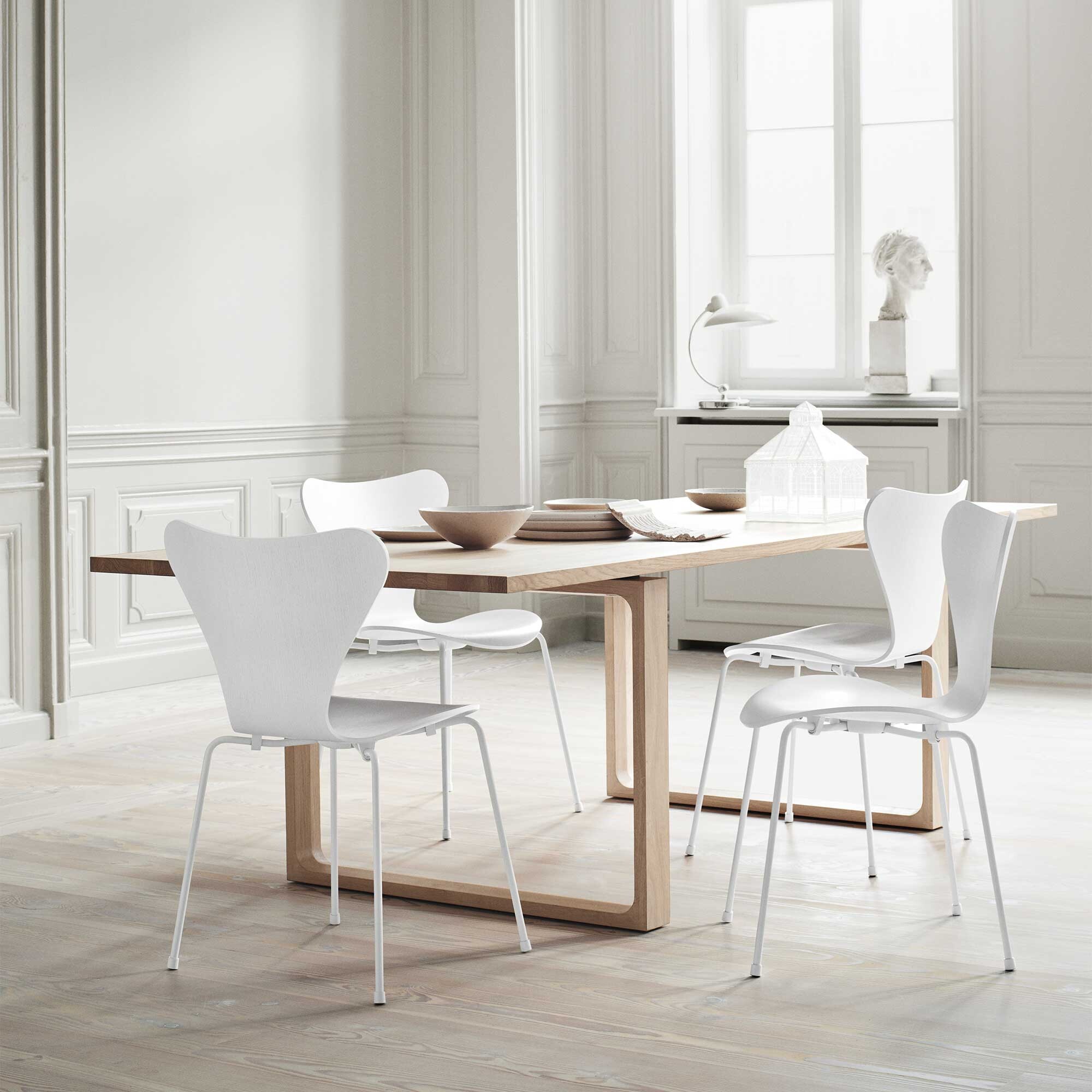 Kaiser Idell™ 6631 Luxus Table Lamp