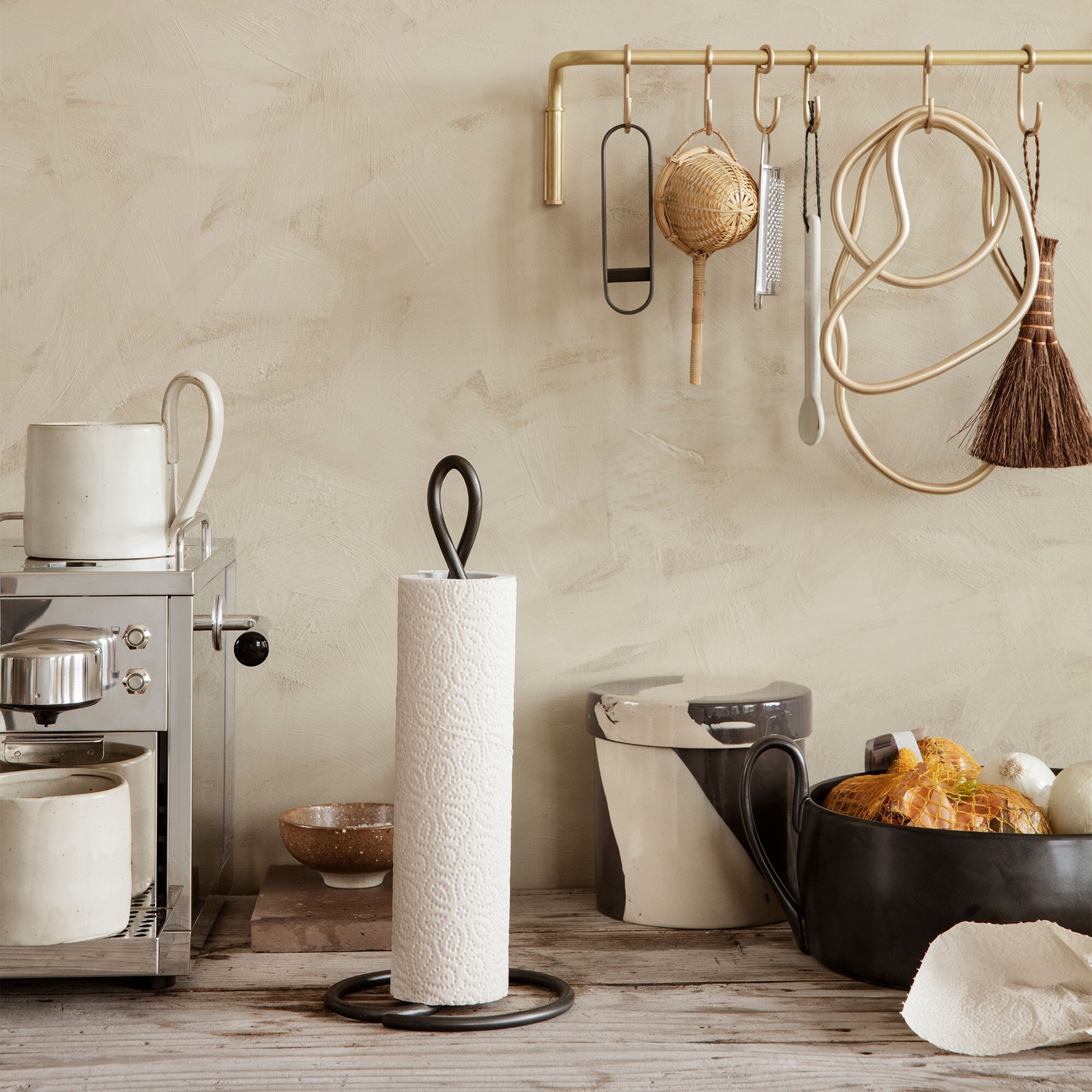 Curvature Kitchen Roll Holder