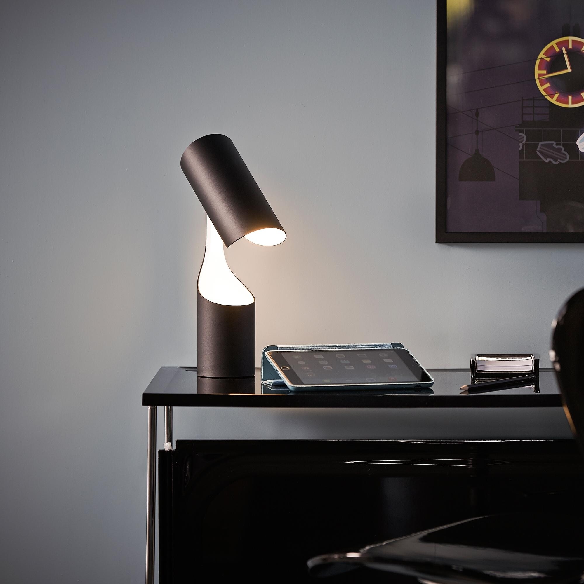 Mutatio 353 Table Lamp