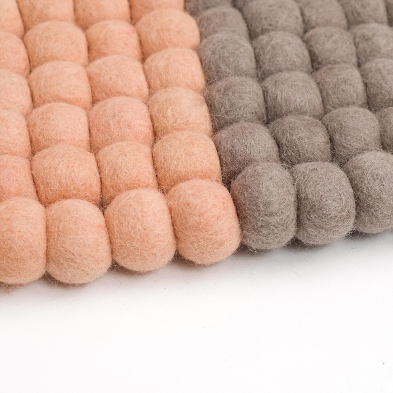 Cube Felt Ball Rug rectangular