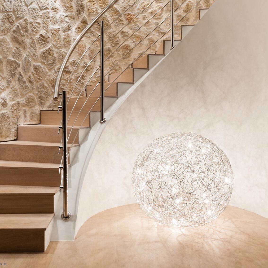 Fil de Fer F Floor Lamp