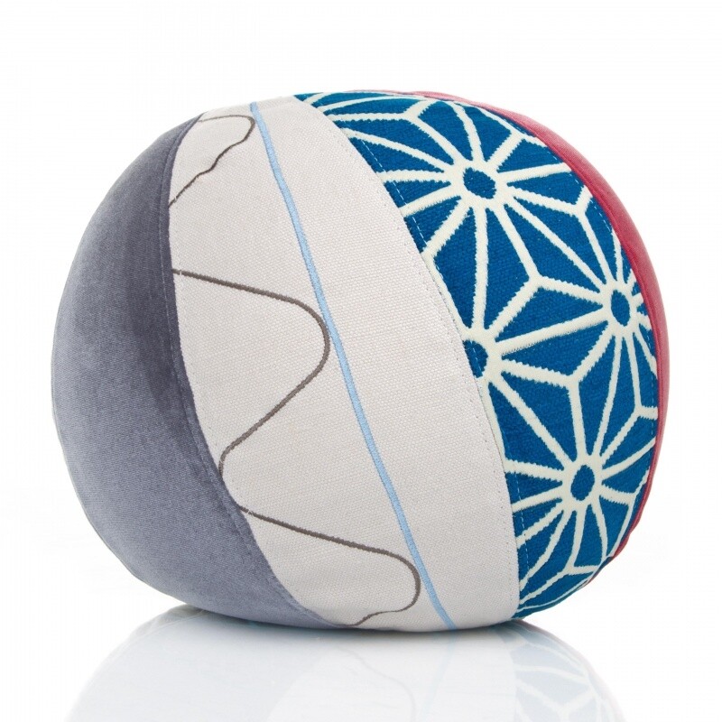 Joy Pouf
