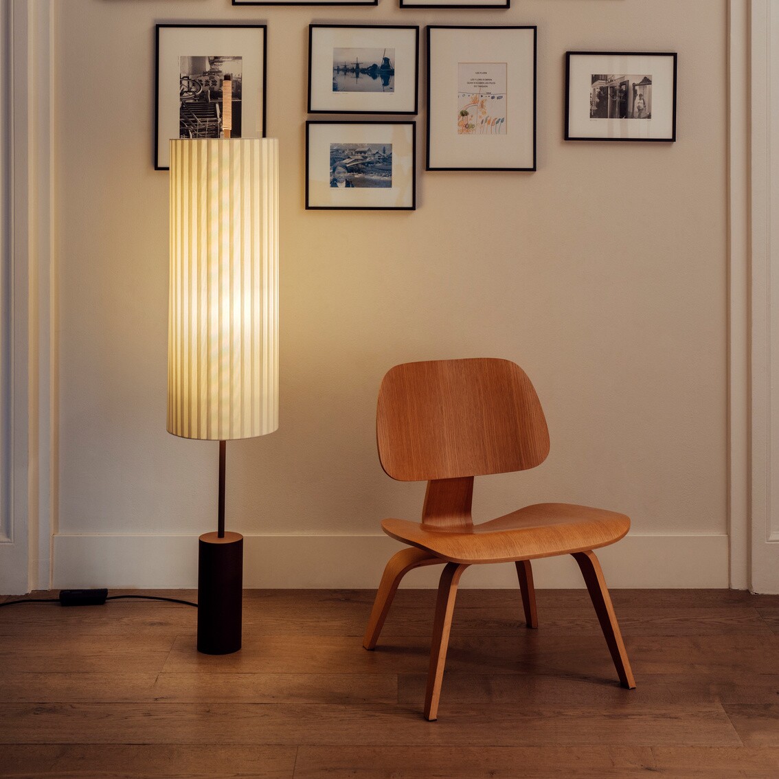 Dórica Floor Lamp