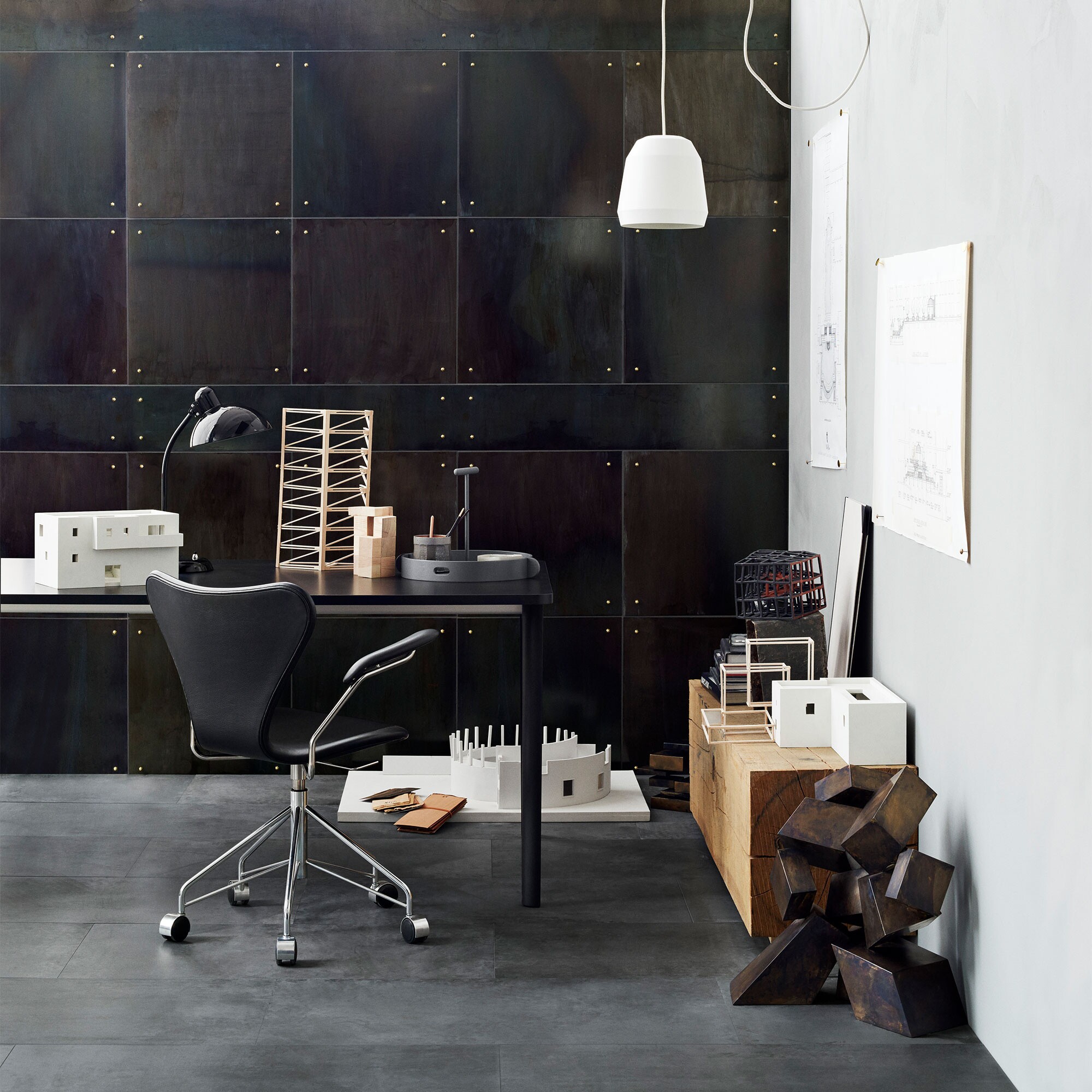 Kaiser Idell™ 6556-T Table Lamp