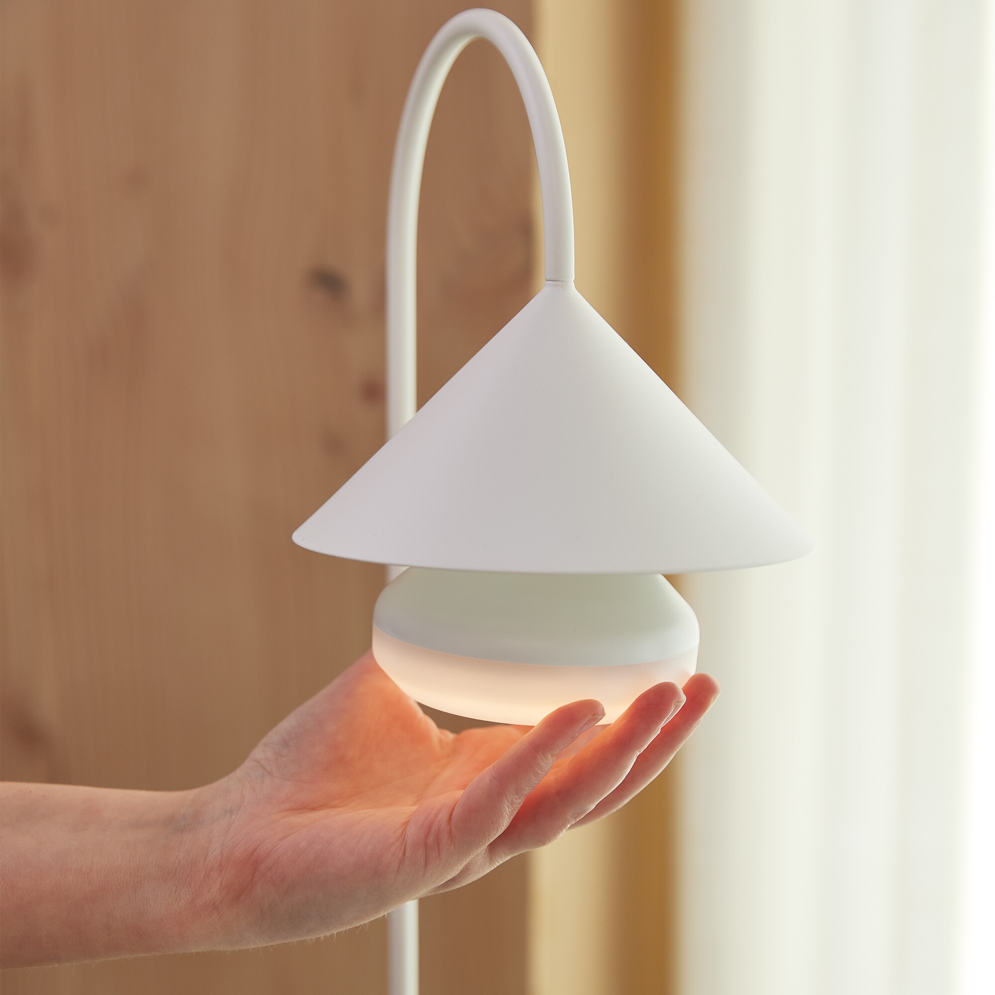 Grasp LED Battery Lamp Portable H 47cm