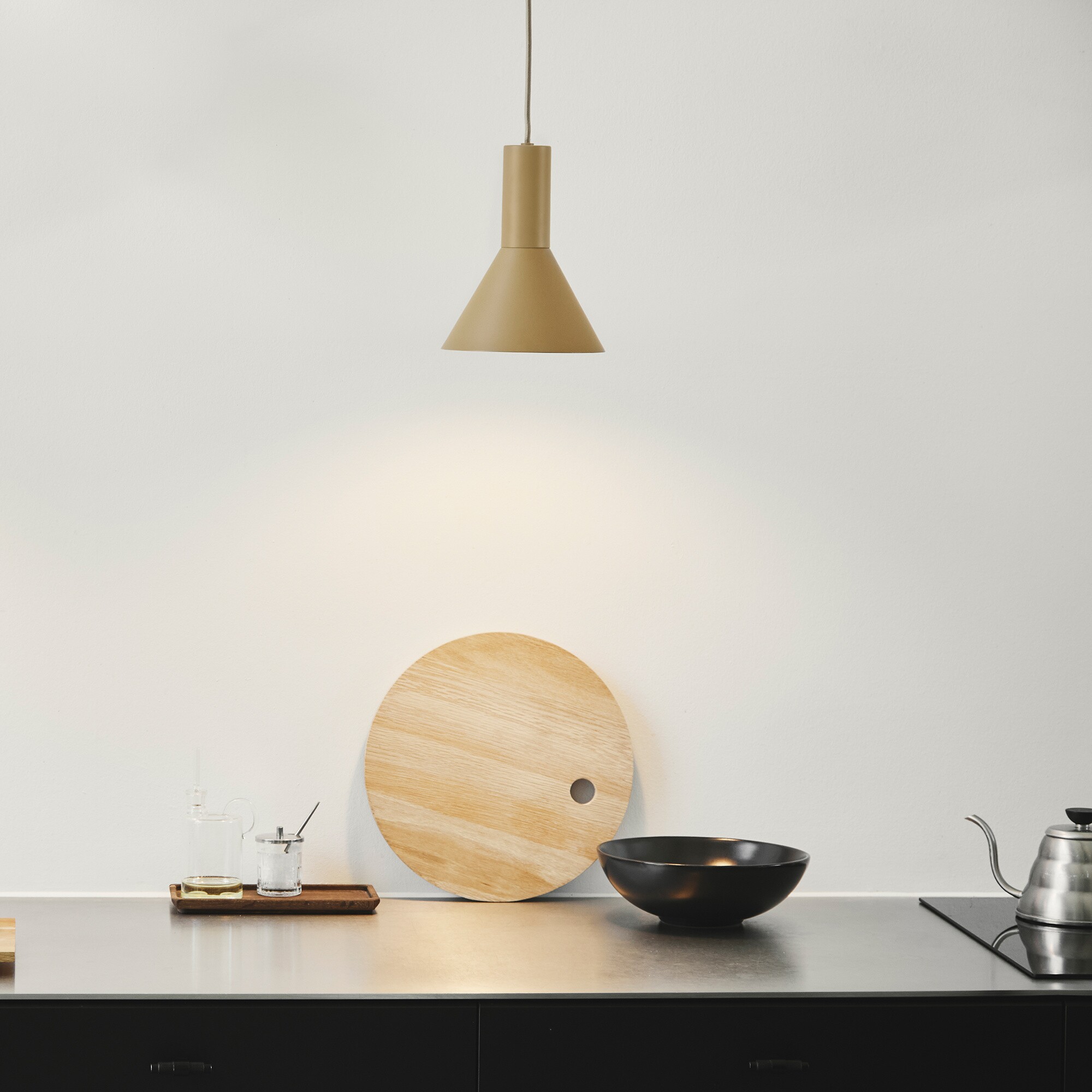 Lyss Suspension Lamp
