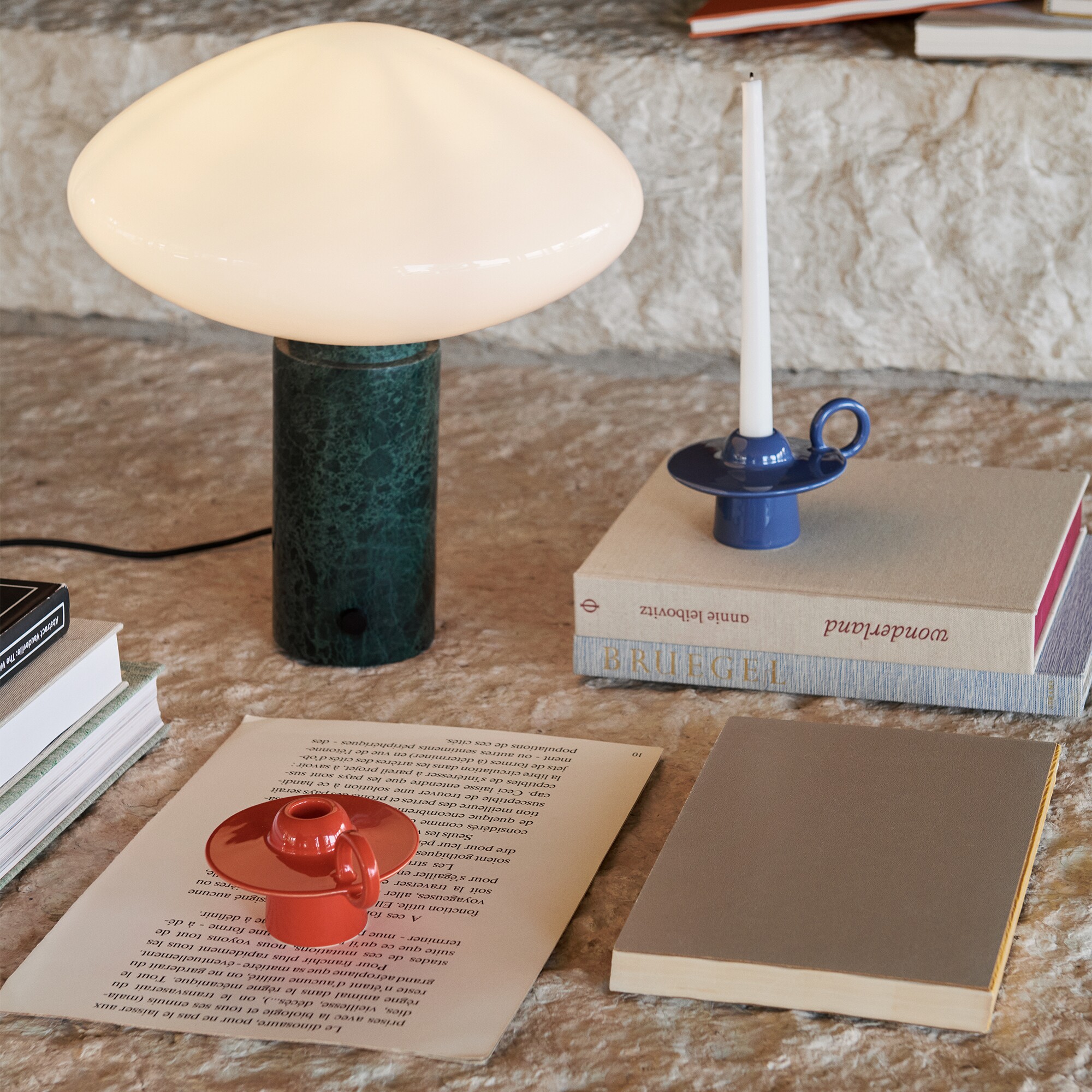 Mist AP17 Table Lamp