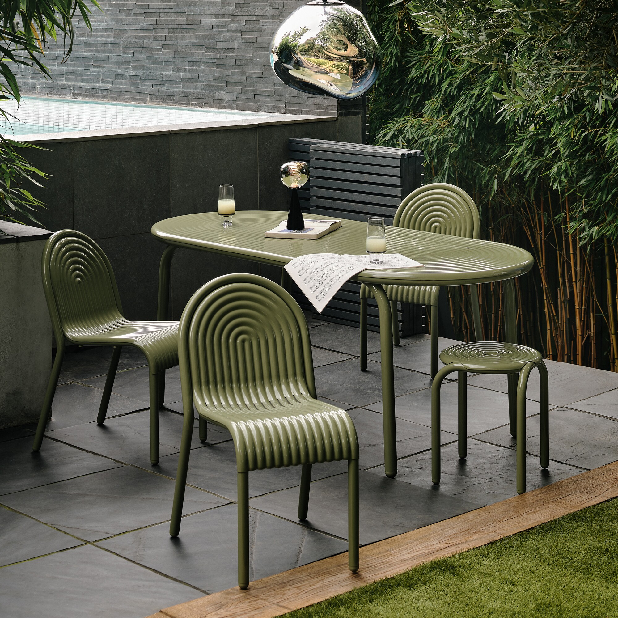 Groove Garden Table 186x86cm