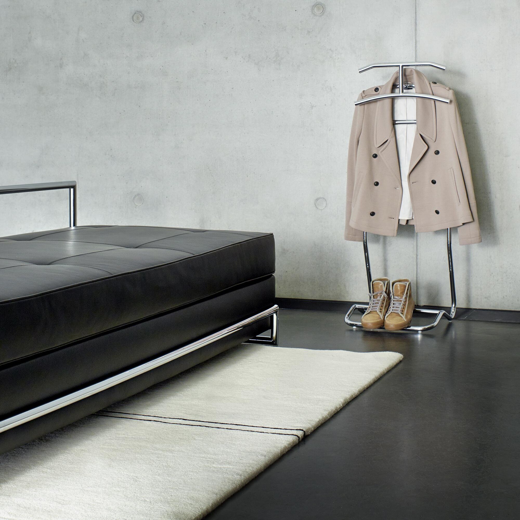 Day Bed Grand Lounge Leather