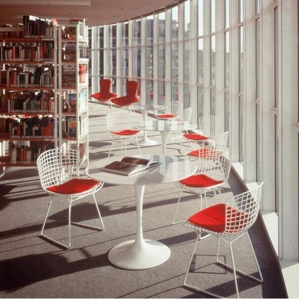 Bertoia Chair