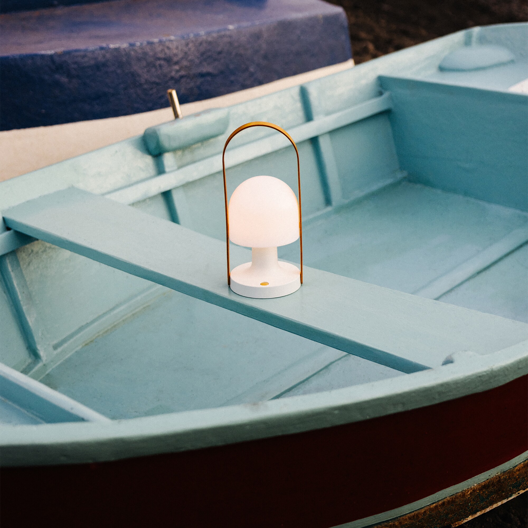 FollowMe LED Outdoor Table Lamp with Battery Set of 4