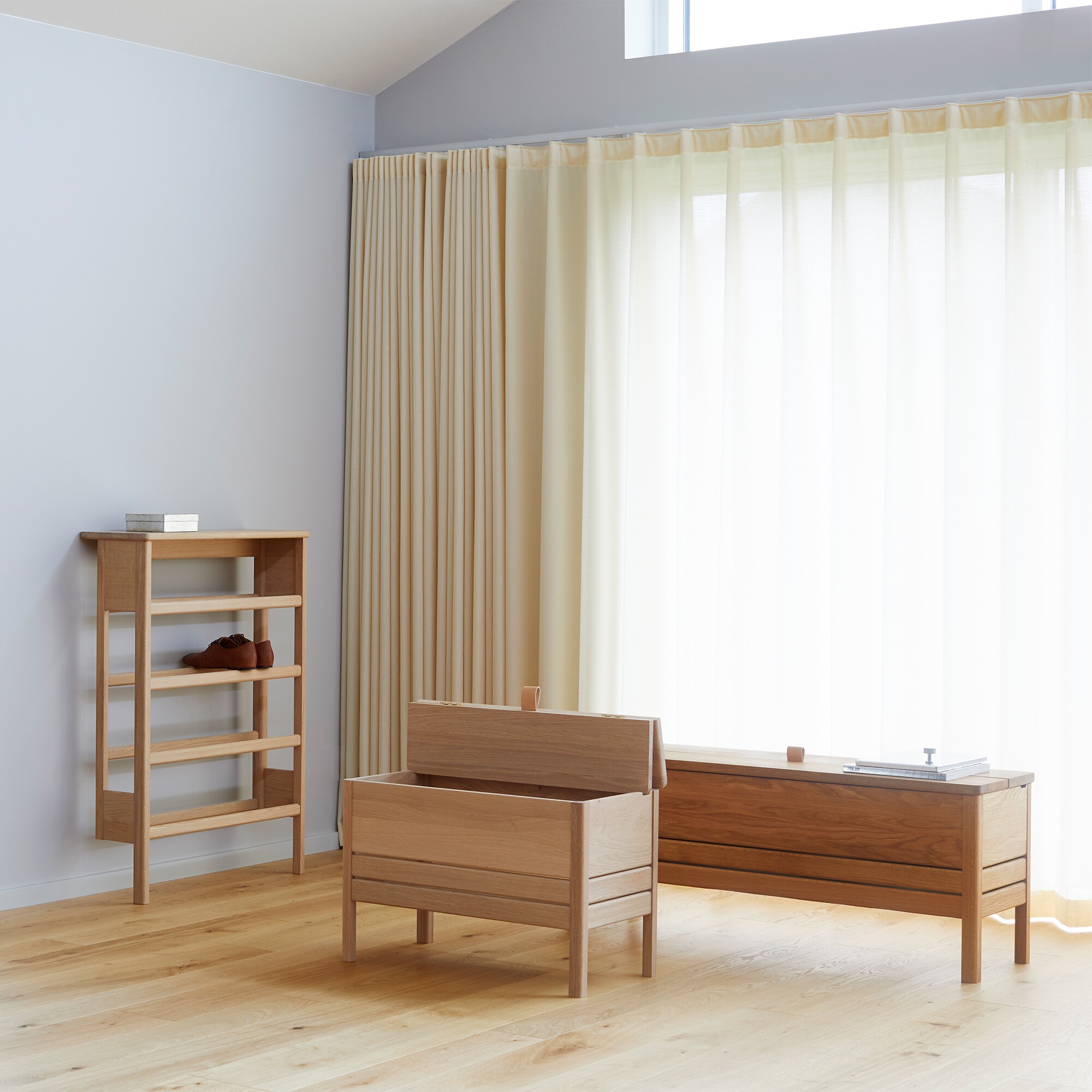 A Line Storage Bench 68cm