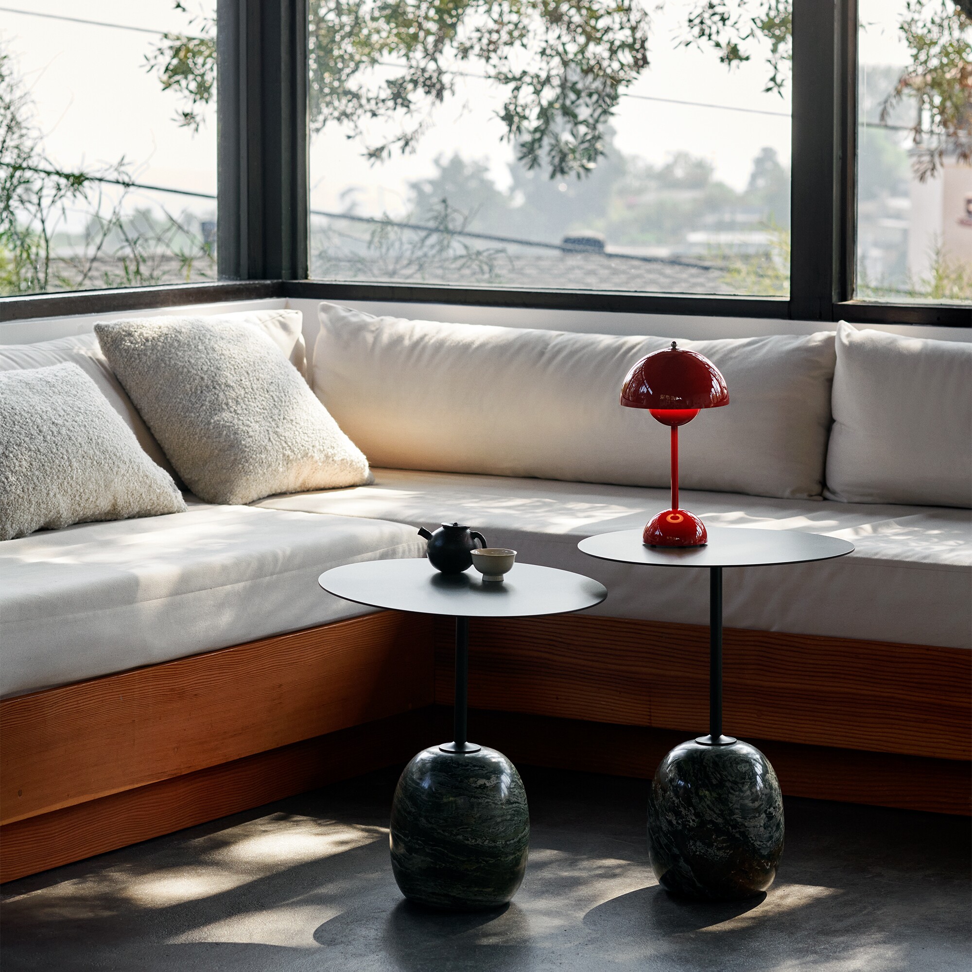 Lato LN9 Side Table Top Steel Oval