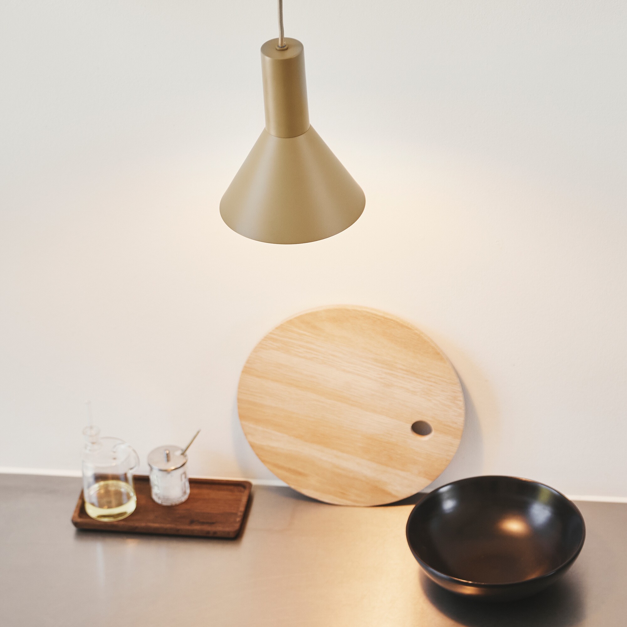 Lyss Suspension Lamp