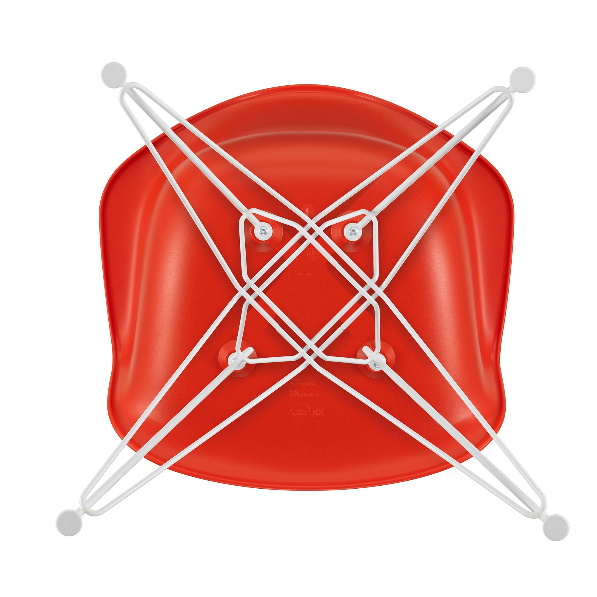 Eames Plastic Armchair DAR RE White Base