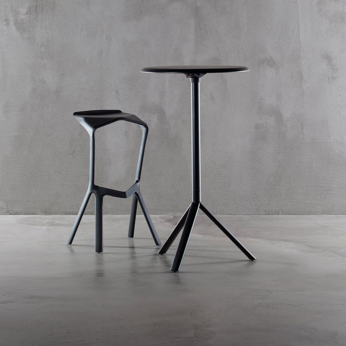 Miura Bar Stool