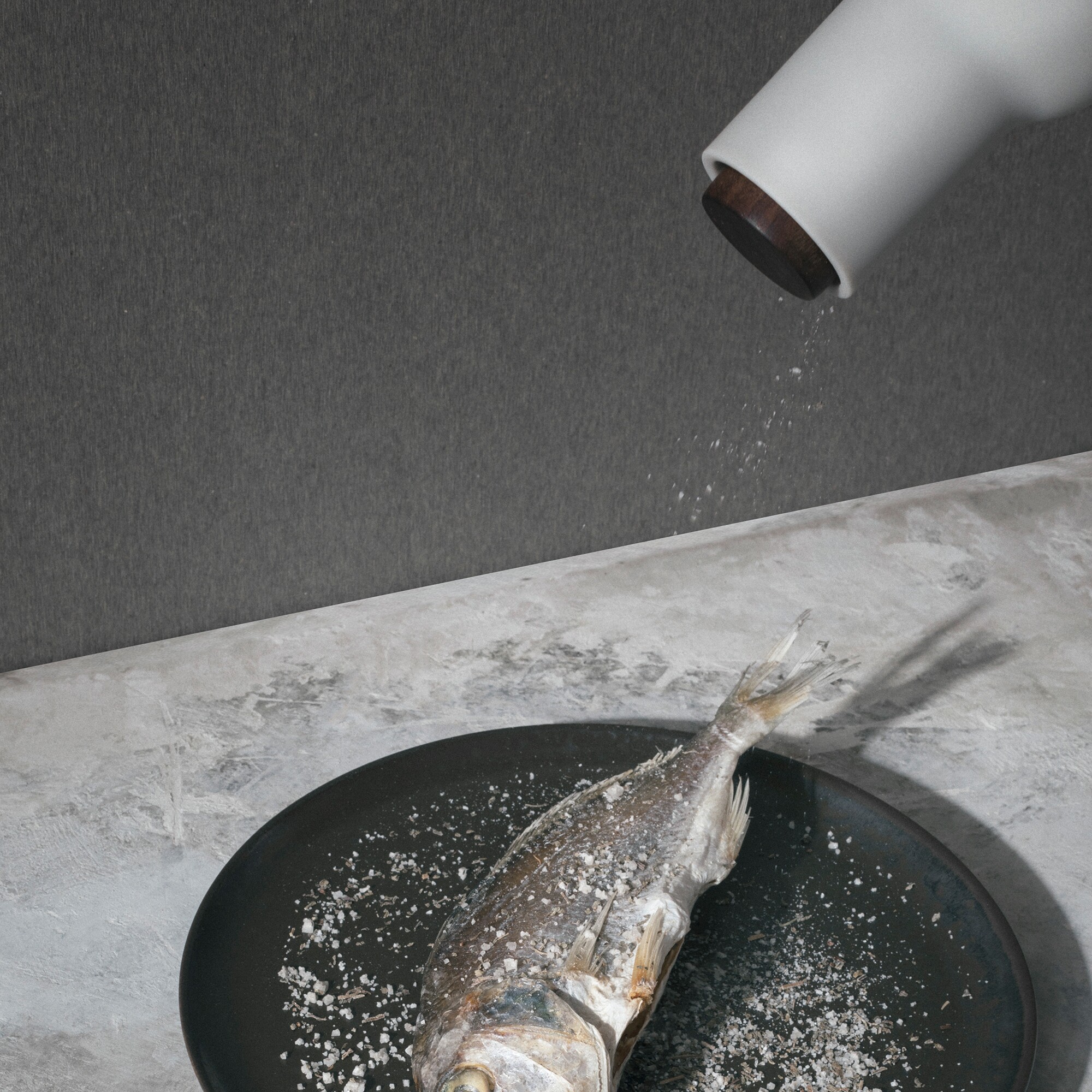 Bottle Grinder Set of 2 With Walnut Lid