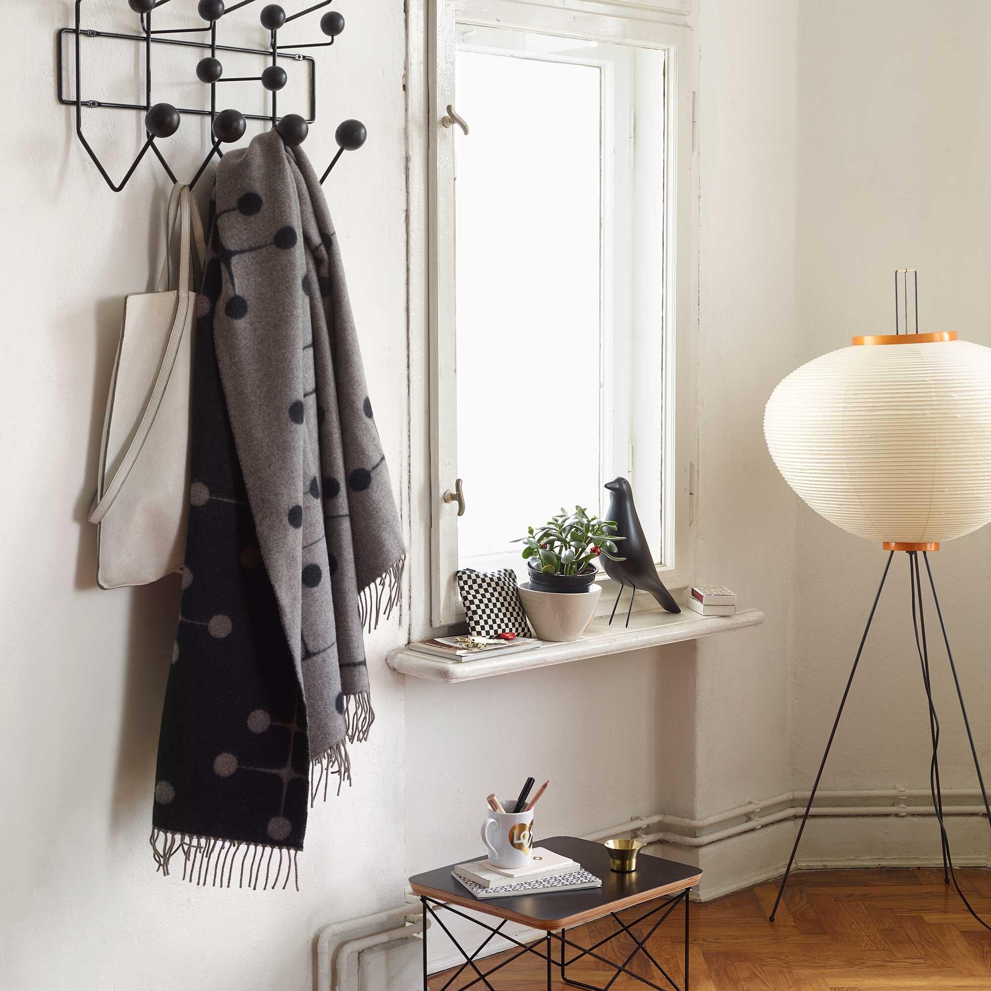 Akari 10A Floor Lamp