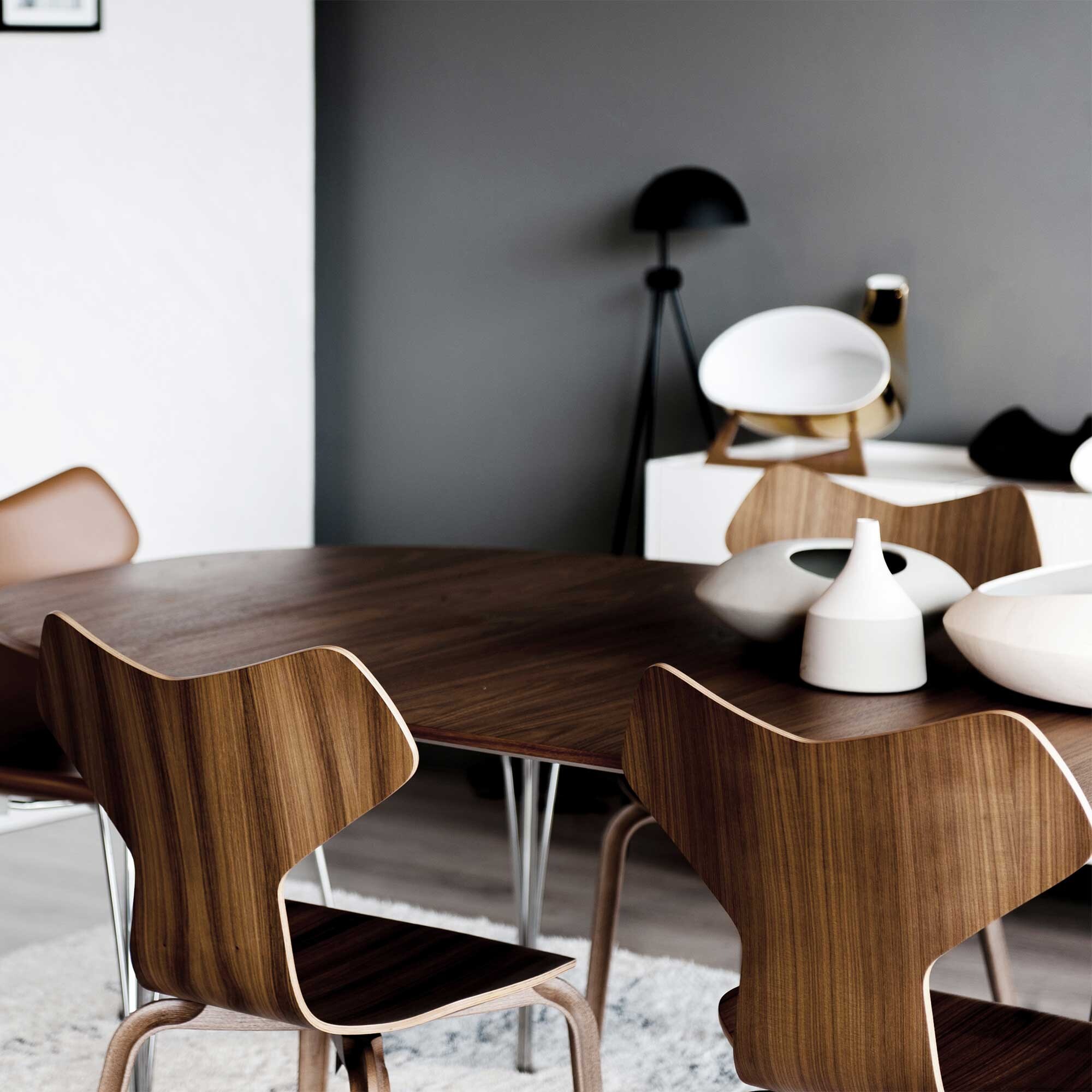 Grand Prix™ Chair With Wood Base