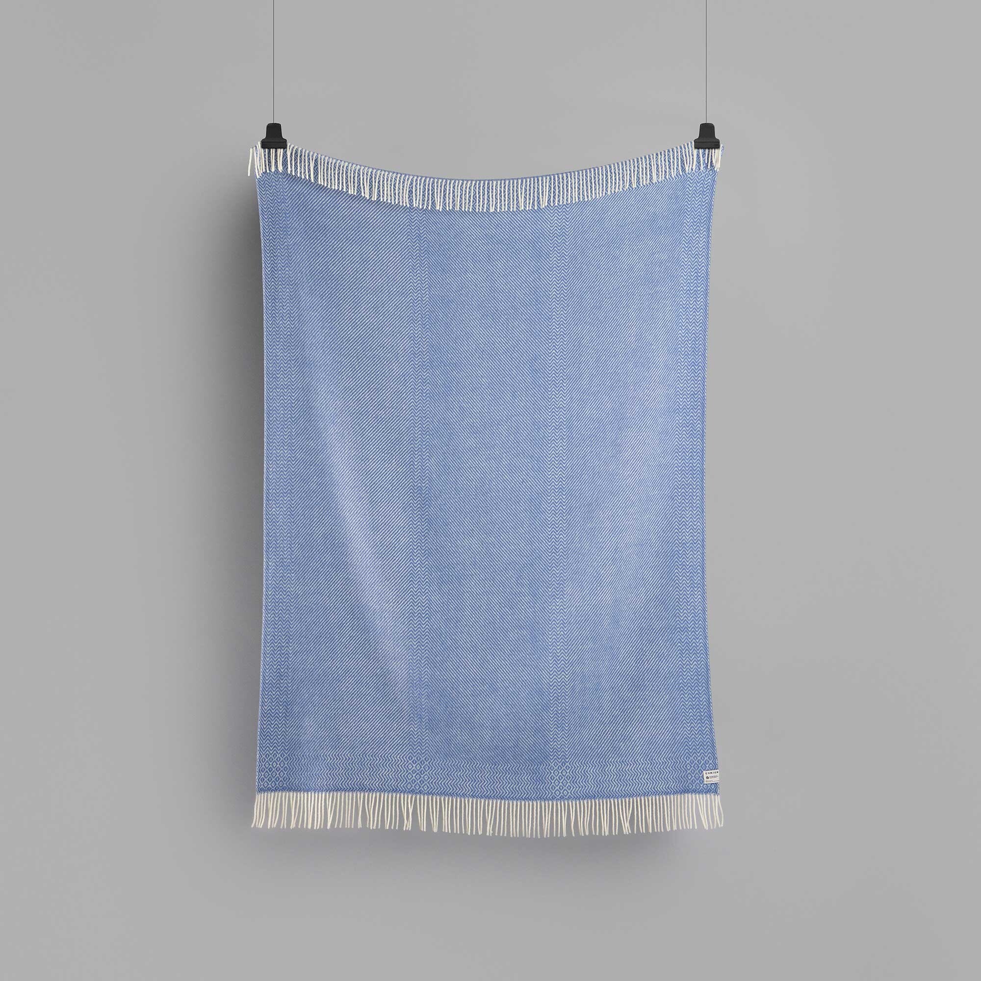 Kattefot Plaid/Throw 140x220cm