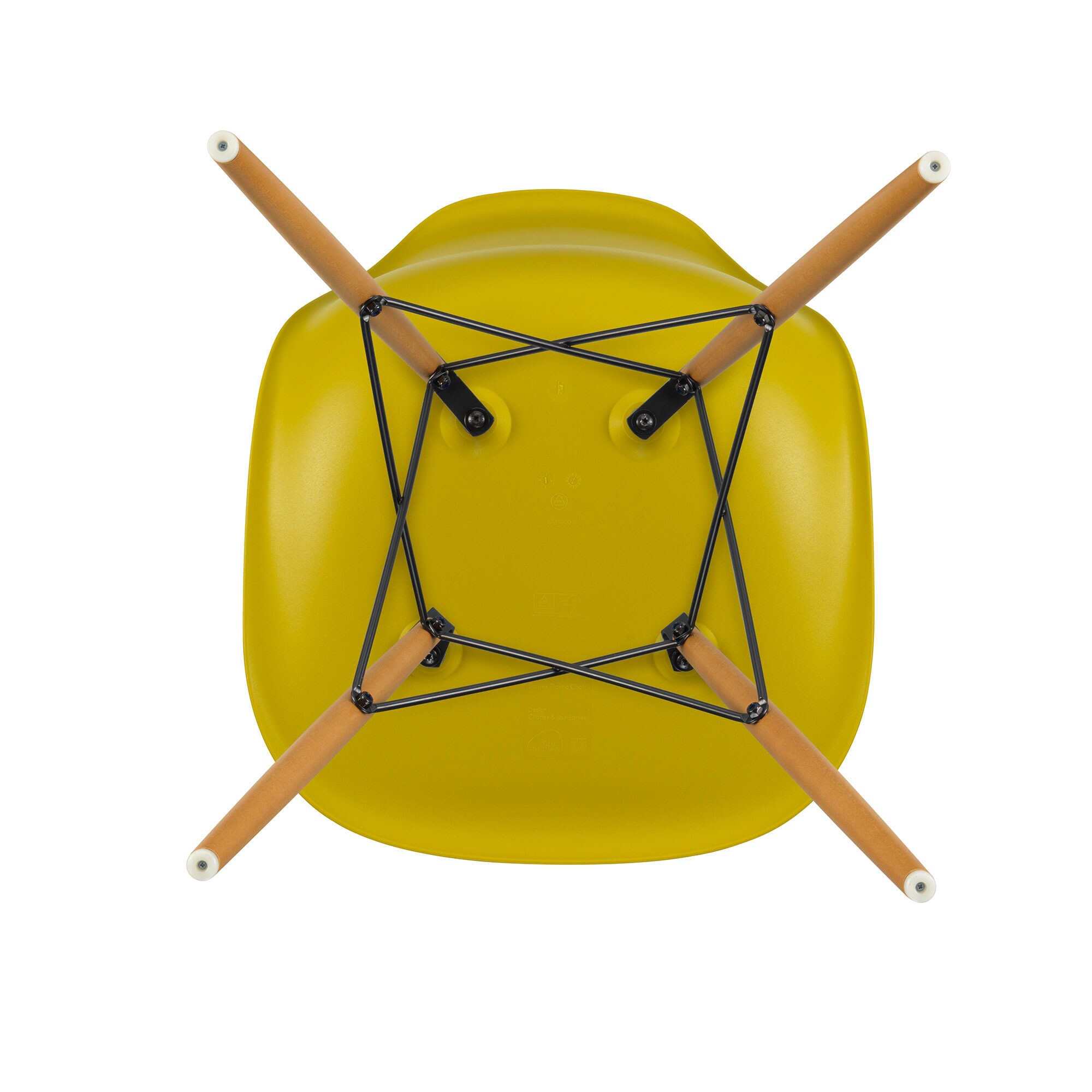 Eames Plastic Side Chair DSW RE Golden Maple