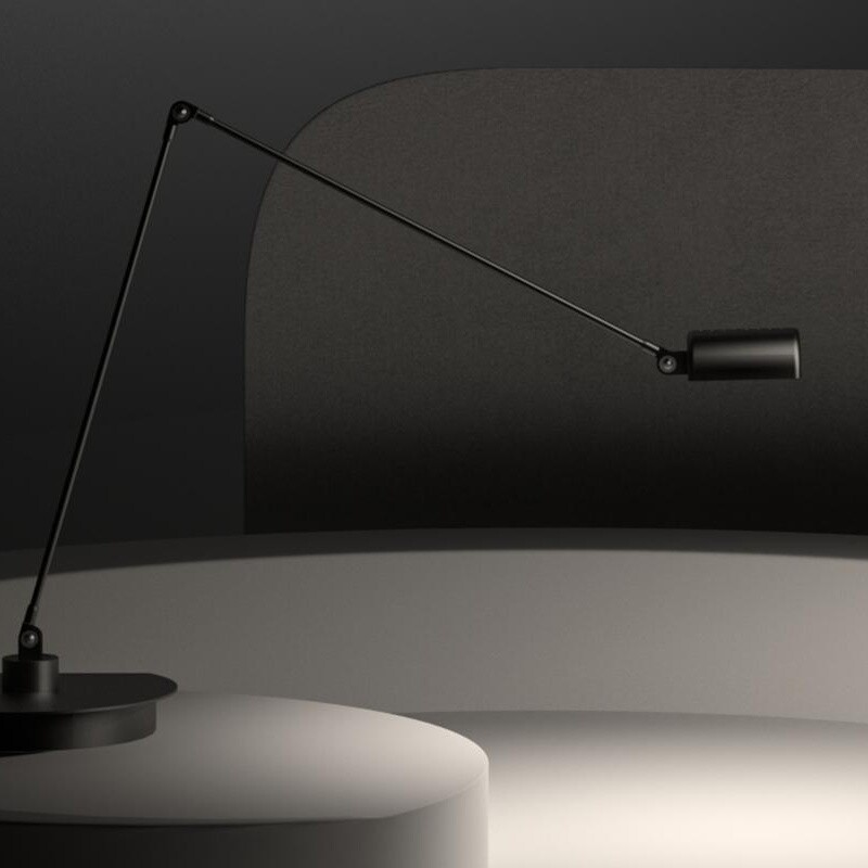 Daphine Cloe LED Desk Lamp