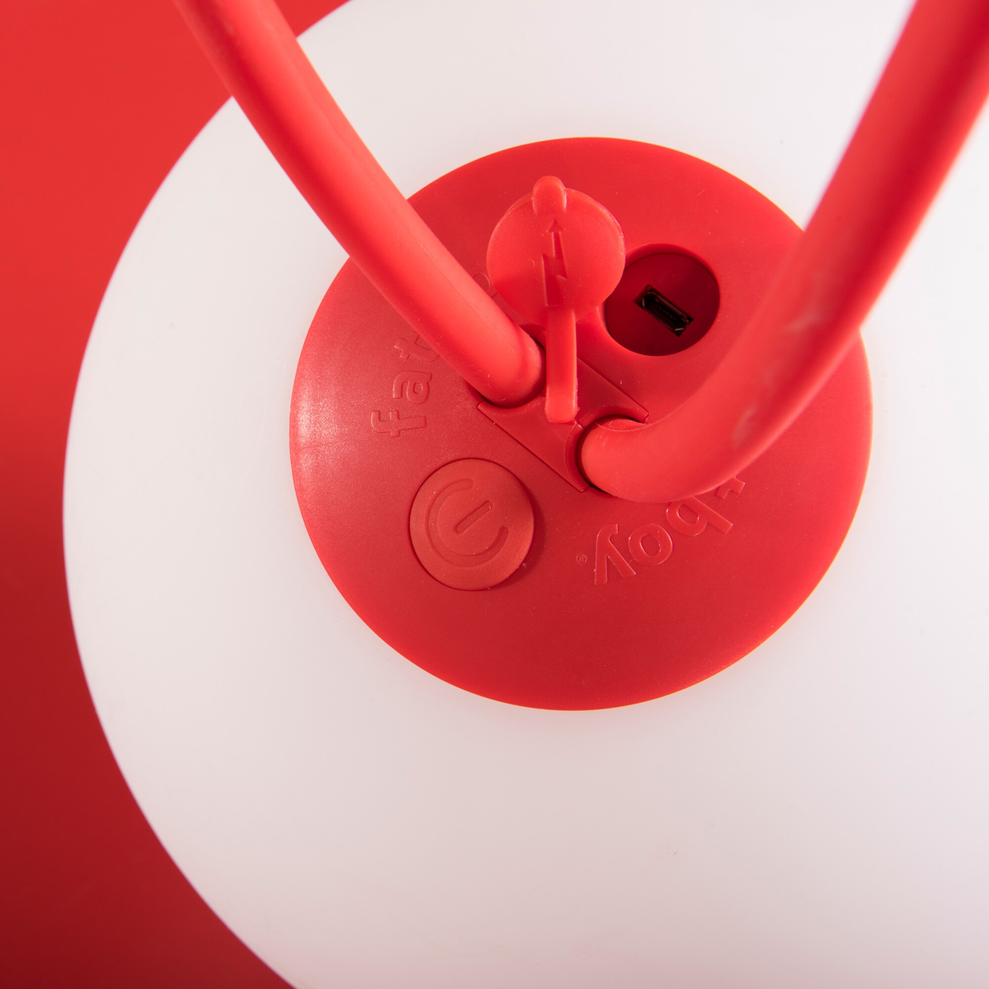 Bolleke Outdoor LED Hanging Lamp with Battery