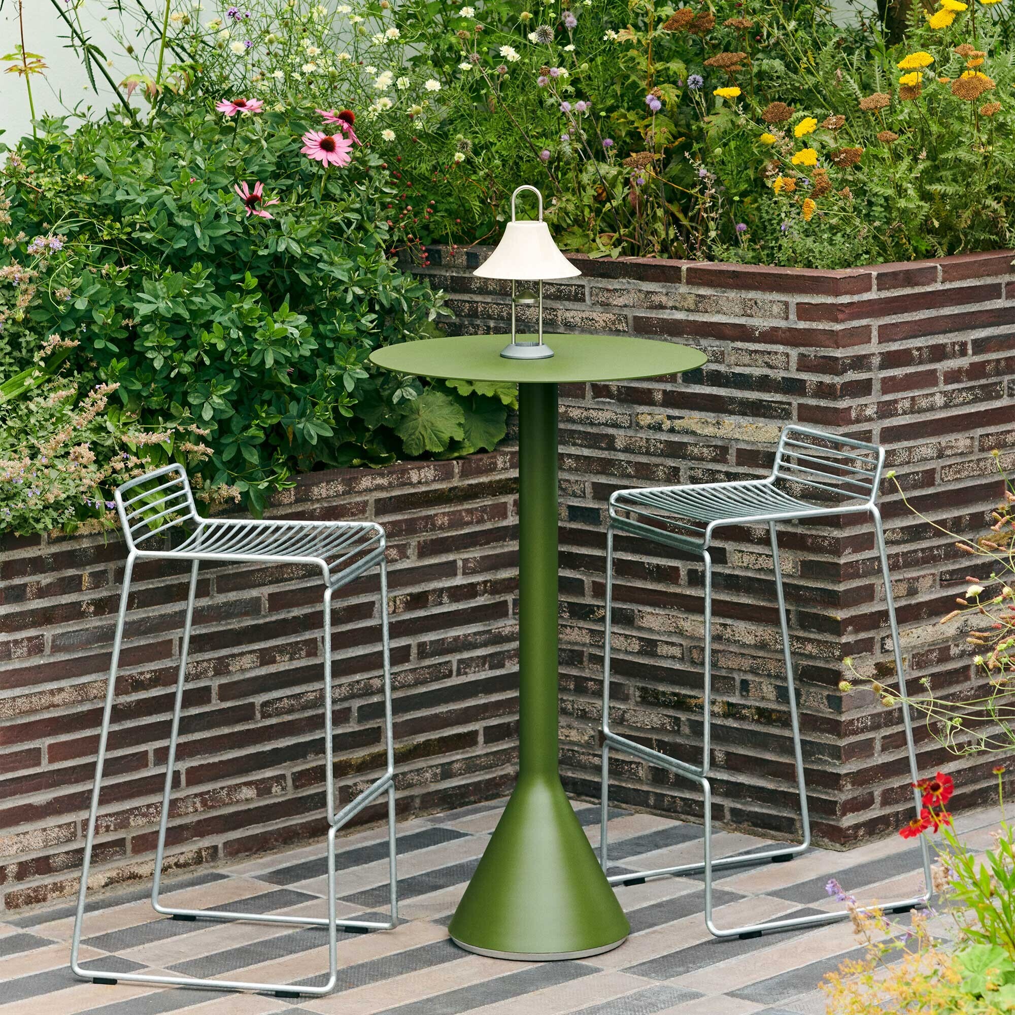 Hee Bar Stool Low Hot Galvanised