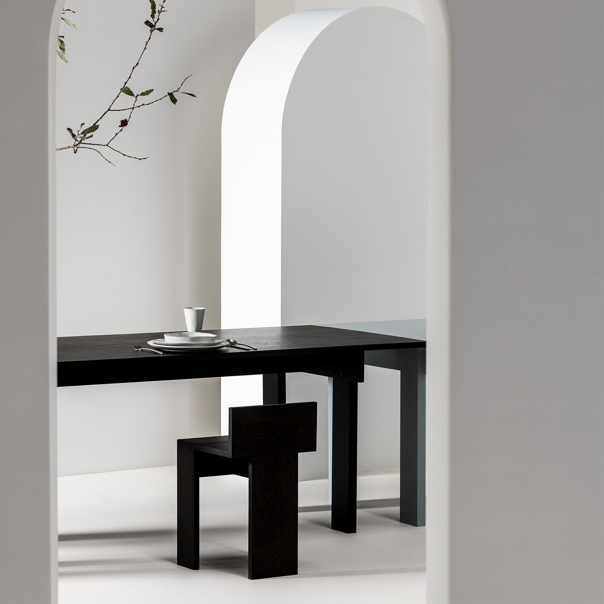 Jeanne 02 Dining Table Rectangular