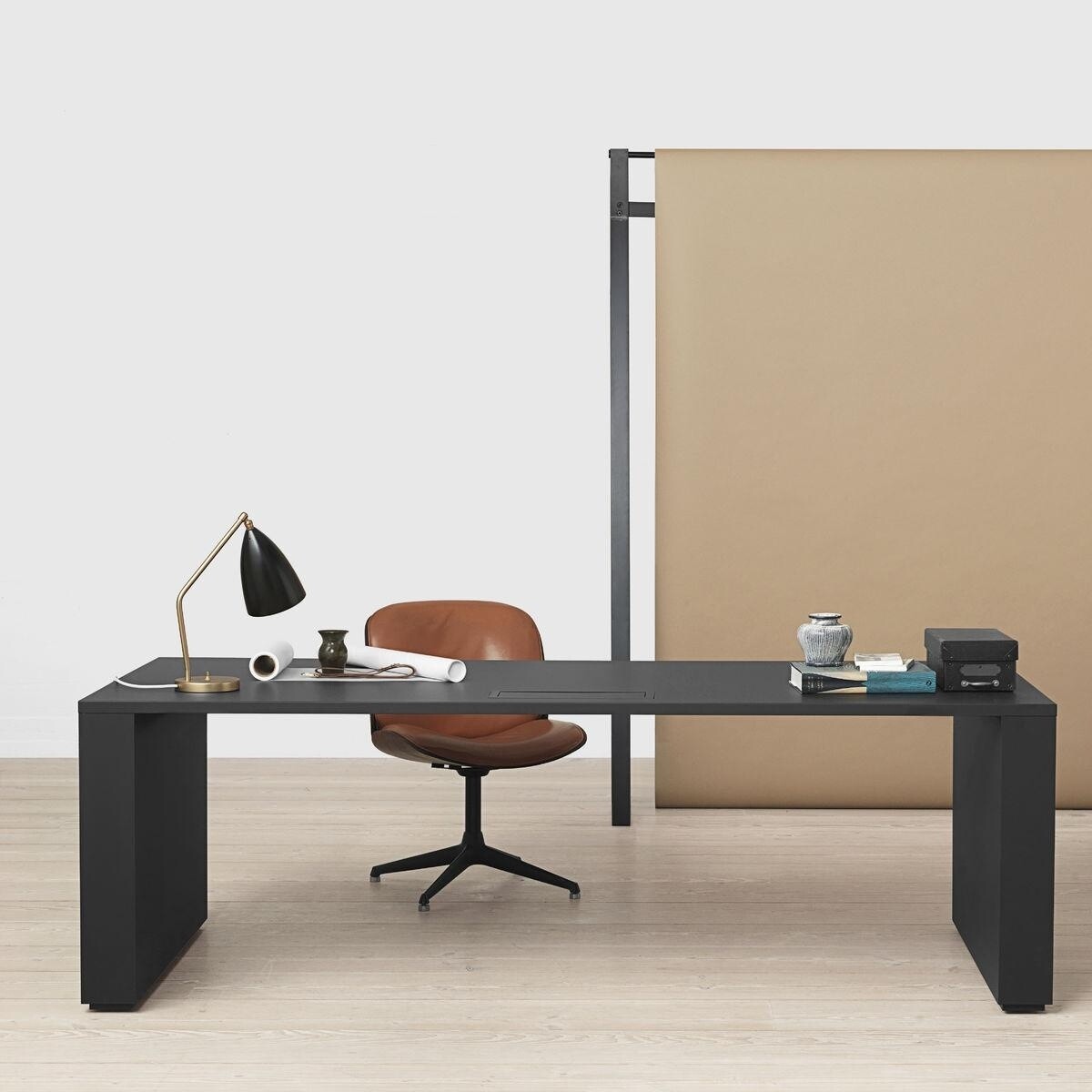 Gräshoppa Table Lamp