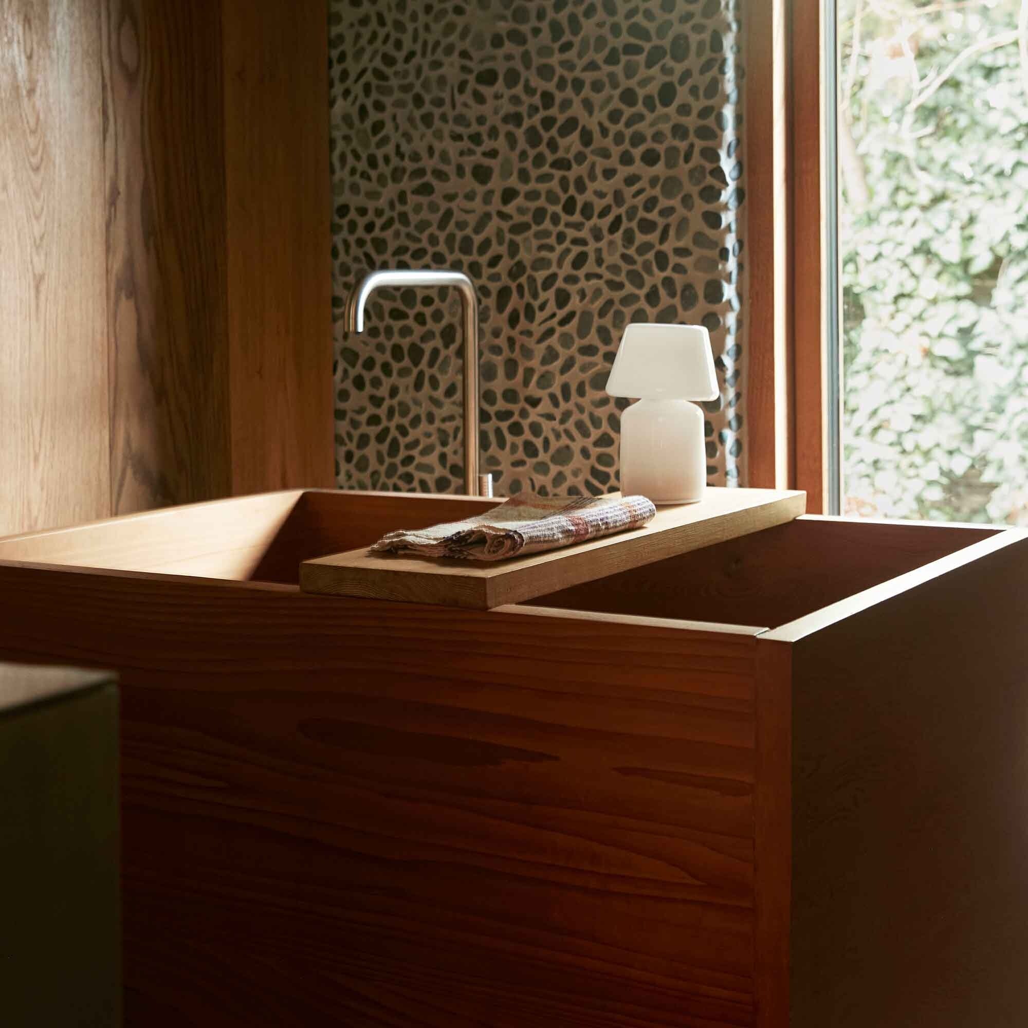 Apollo Lamp with Battery