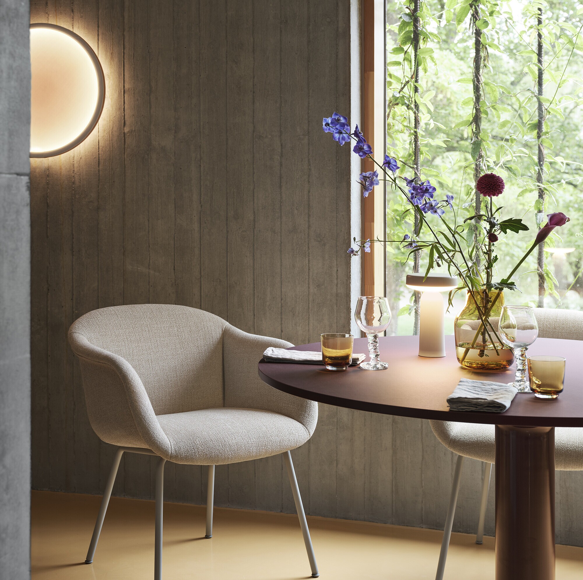 Calm LED Wall Lamp Ø 50cm